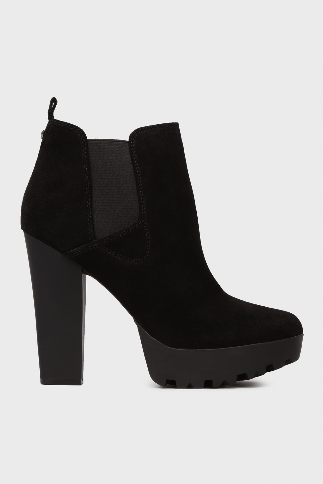 

Ботильоны замшевые Guess Clani/Shootie (Ankle Boot) / Su FLCLN4SUE09 40 Черные