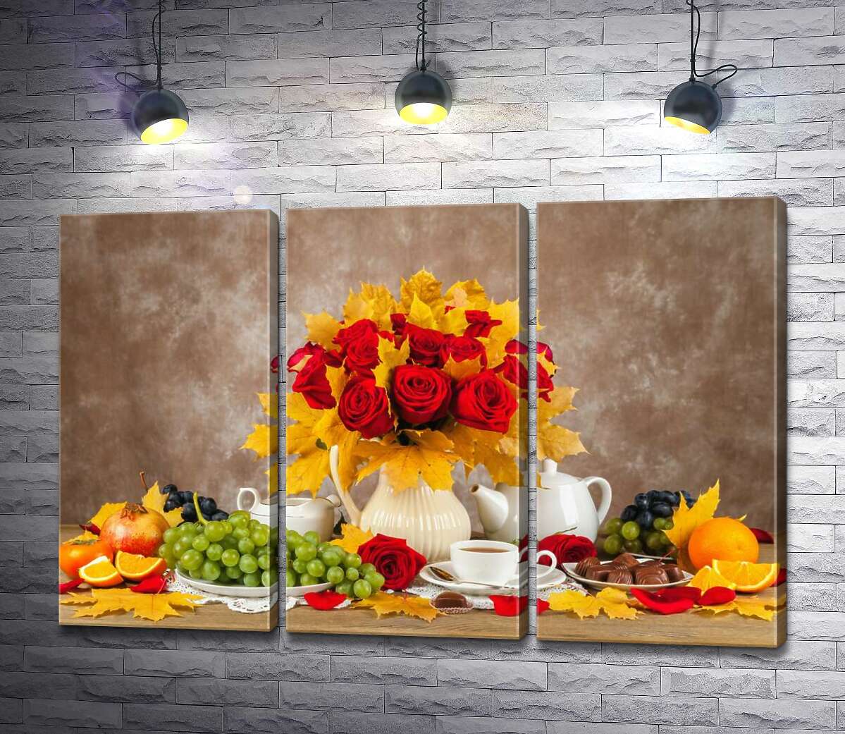 

Модульная картина ArtPoster Осенний натюрморт с кленовыми листьями, букетом роз, виноградом и чаем 102x67 см Модуль №11