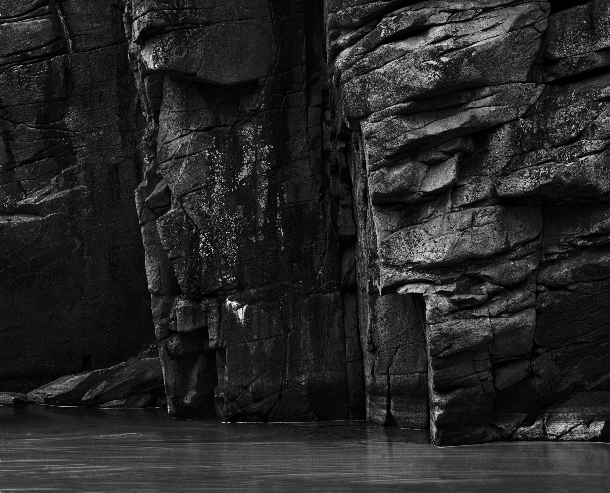 

Фотография художника Андрея Котлярчука. "Каньон". Принт тираж 1/350,. Размер 50х40 см.