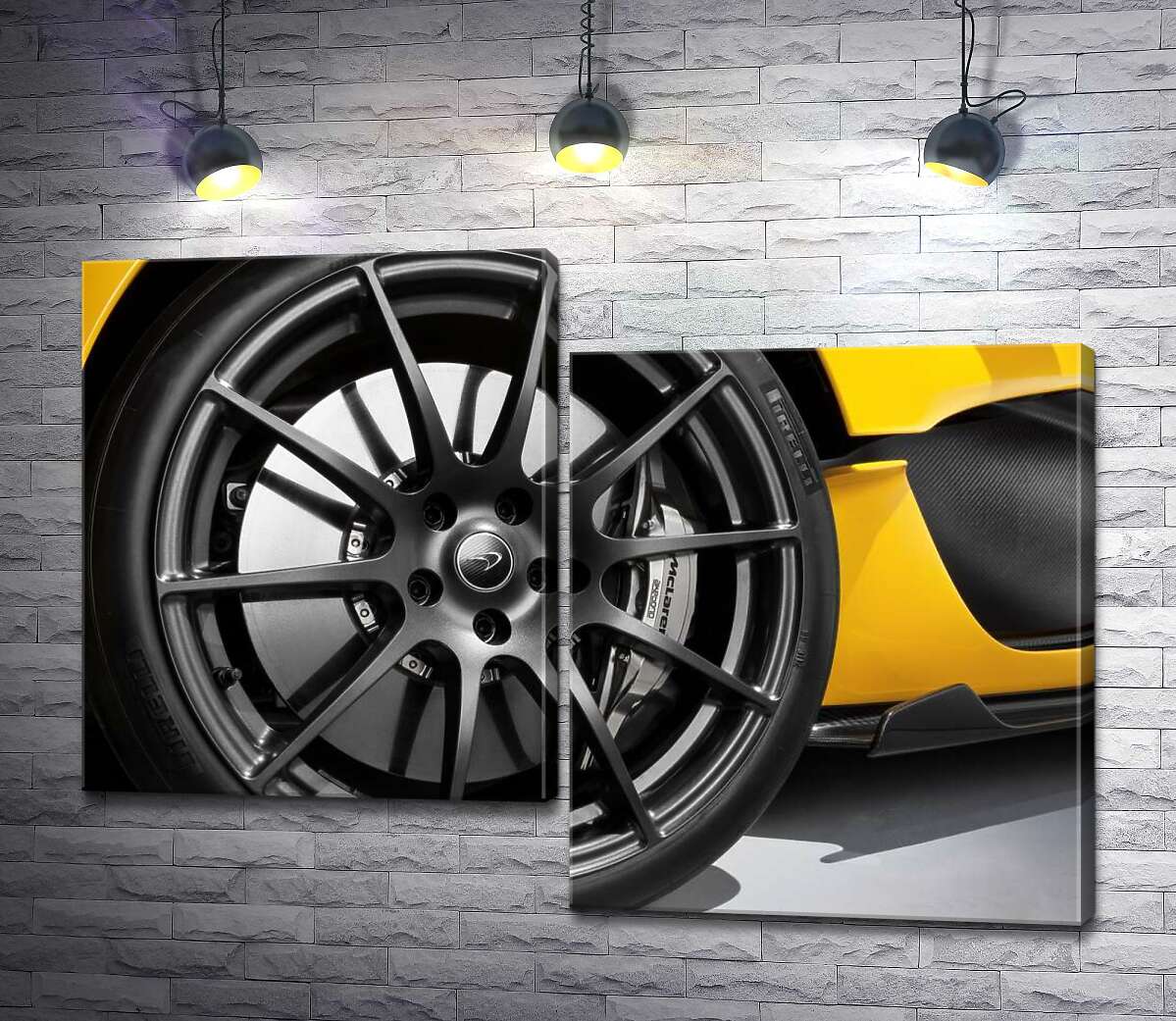 

Модульная картина ArtPoster Черный диск сверкает на колесе спортивного автомобиля McLaren P1 130x94 см Модуль №5