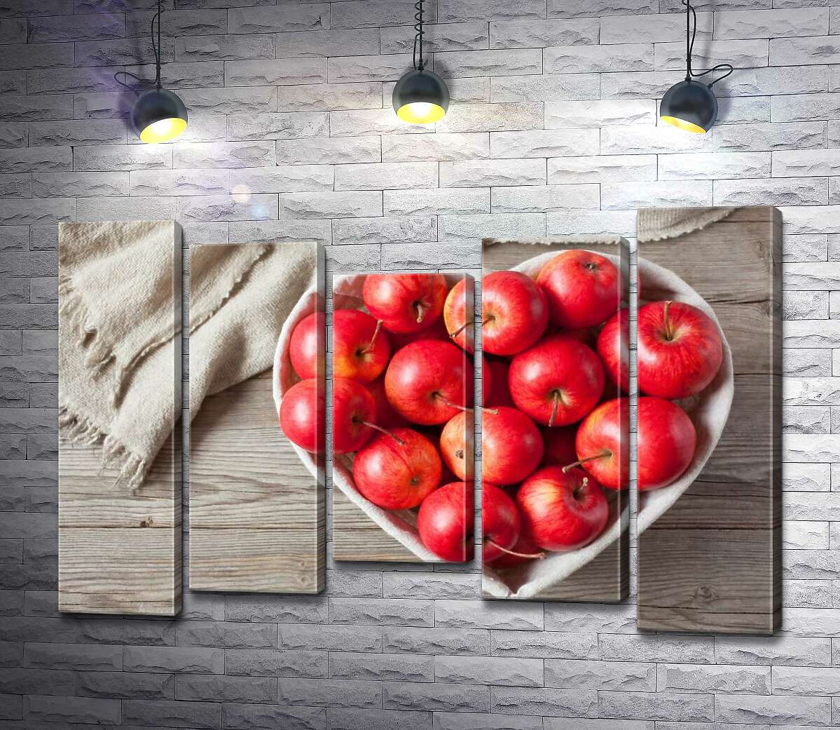

Модульная картина ArtPoster Яблоки в корзине-сердце 100x69 см Модуль №28