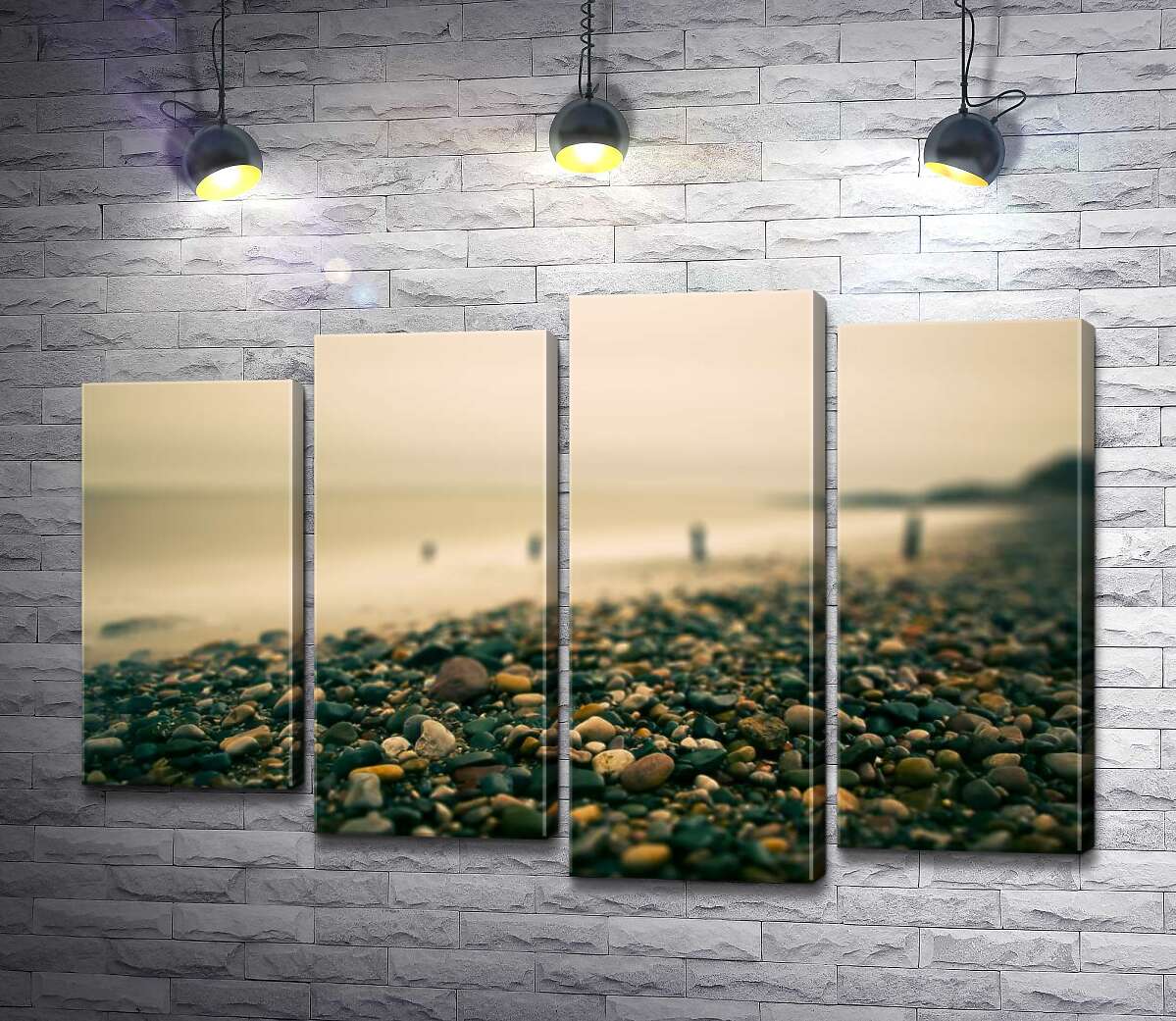 

Модульная картина ArtPoster Цветная мозаика камней на пасмурном пляже 100x67 см Модуль №21