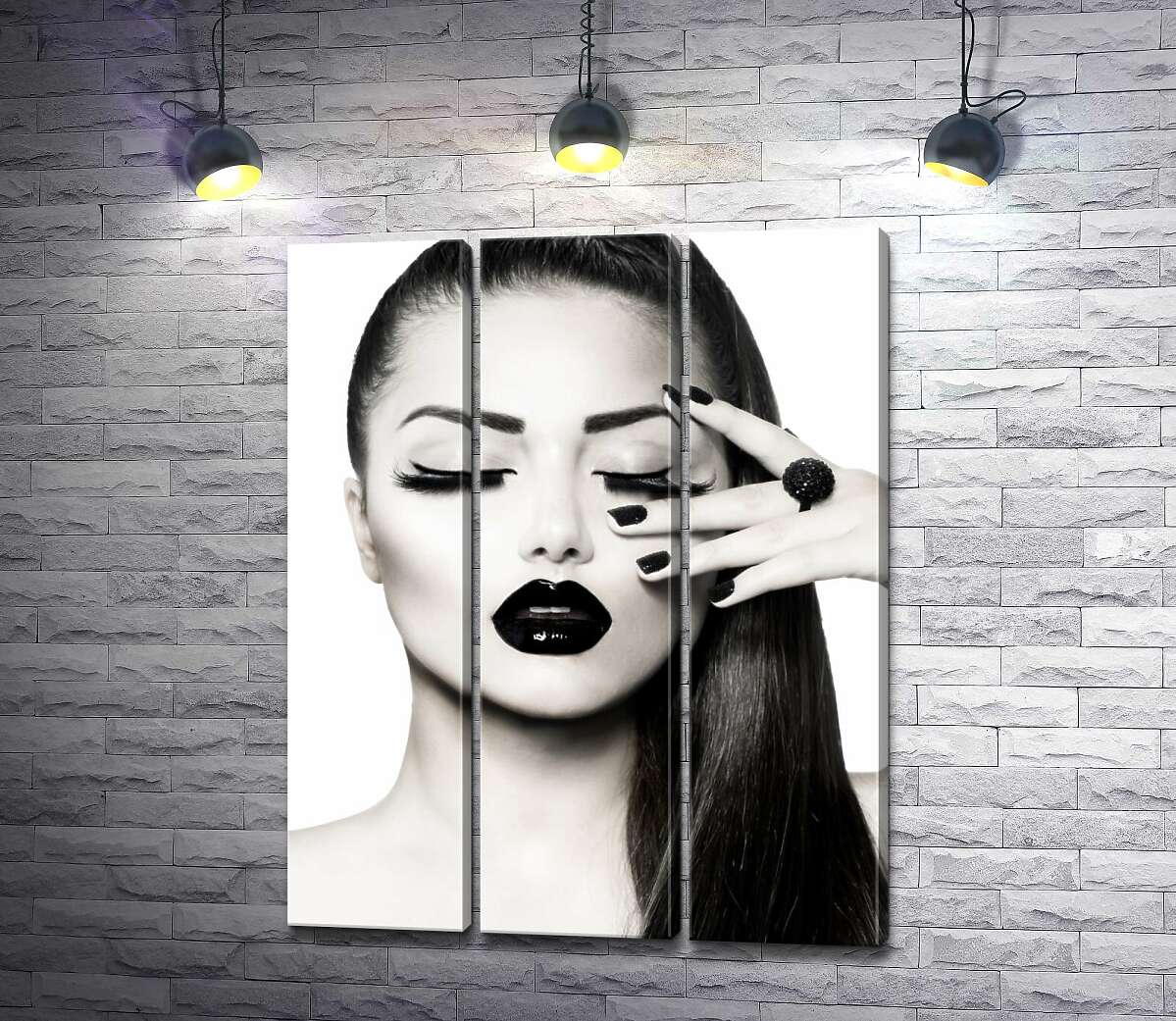 

Модульная картина ArtPoster Черно-белая утонченность портрета девушки 60x79 см Модуль №11