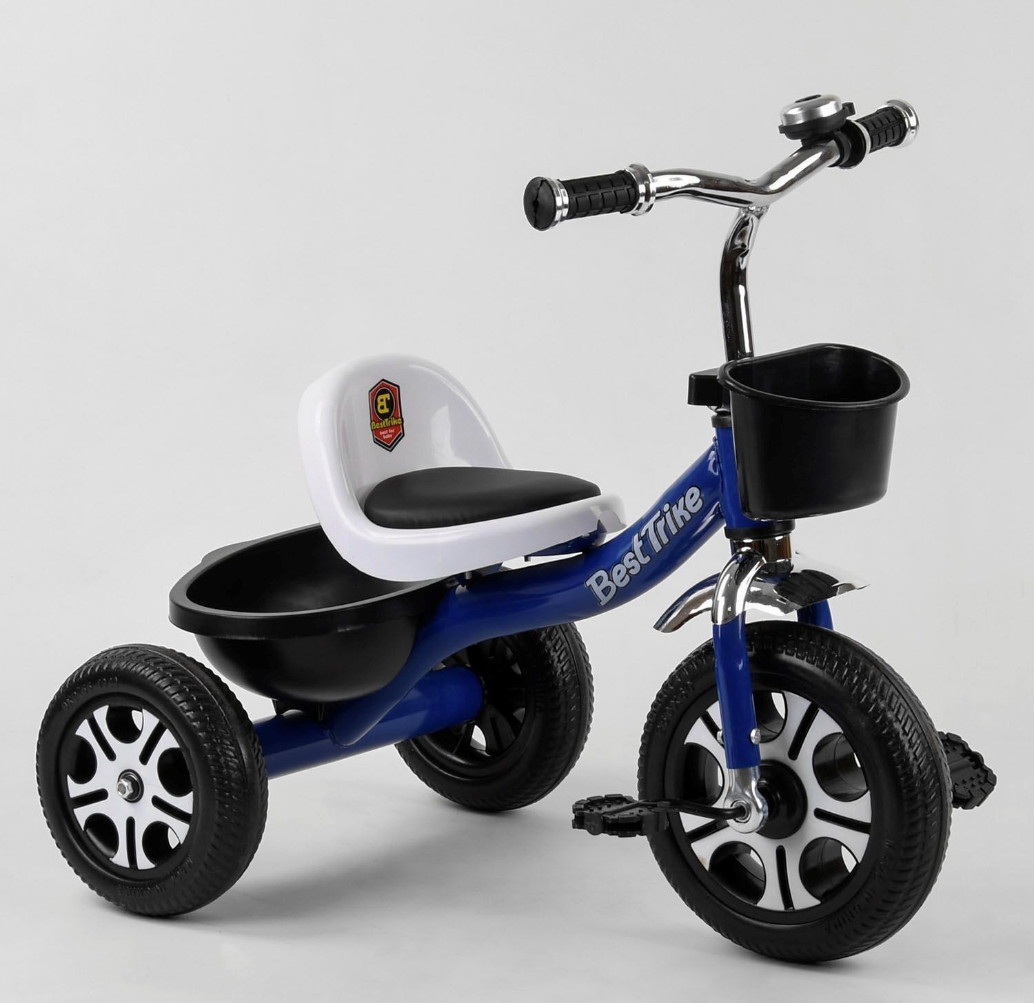 

Детский трехколесный велосипед Best Trike LM-6122 метал. рама, звоночек, 2 корзины, переднее d=26см, заднее d=20см, в коробке Синий