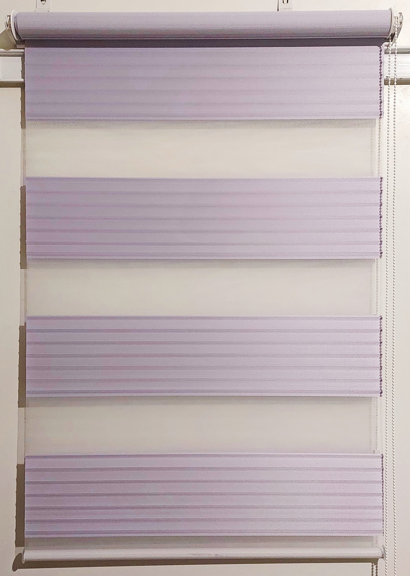 

Рулонная штора Miranda День-ночь Z-271 107,5*130 см Сиреневый