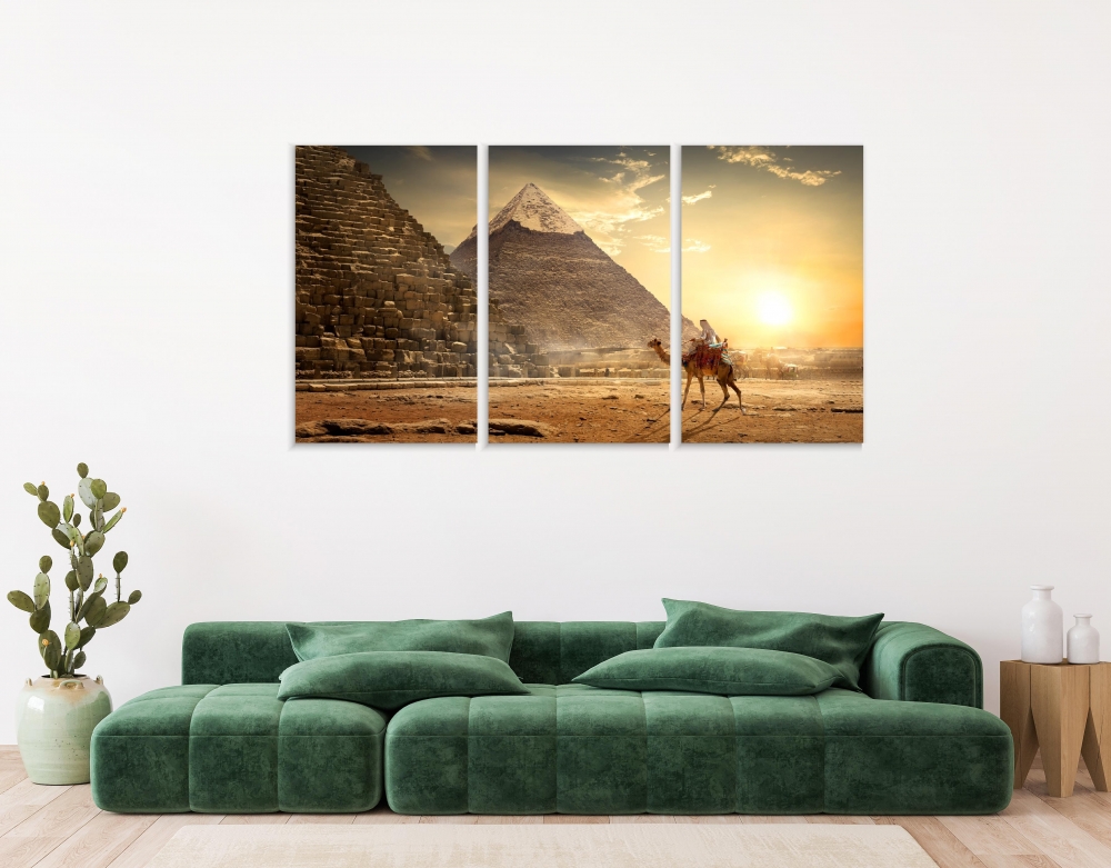 

Картина на холсте Модульные Модульная картина Camel And Desert 3 картины 70х140 см.