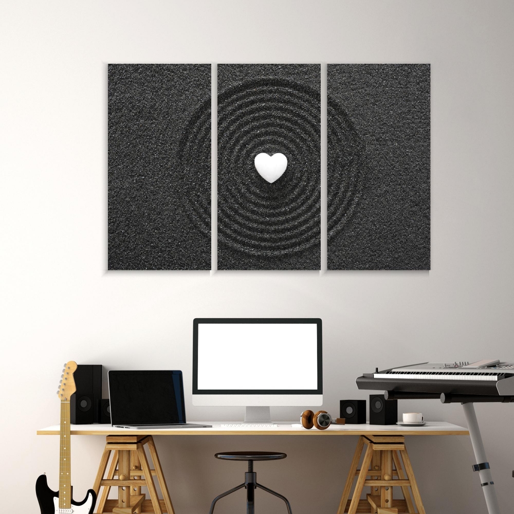 

Картина на холсте Модульные Модульная картина Japanese ZEN garden with white heart 3 картины 30х60 см.