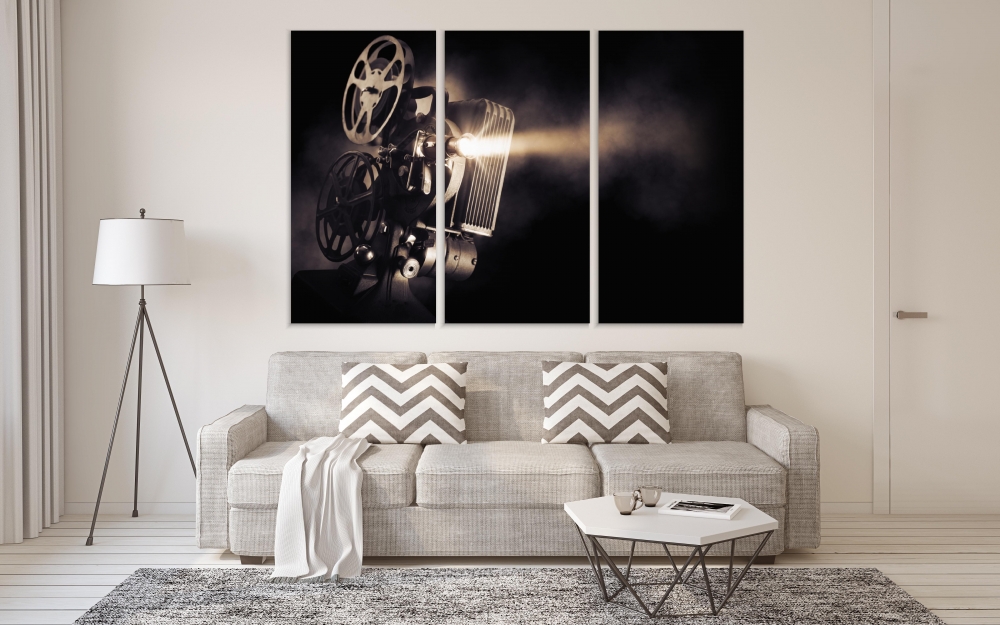

Картина на холсте Модульные Модульная картина Old Film Projector With Stream Of Light 3 картины 70х140 см.