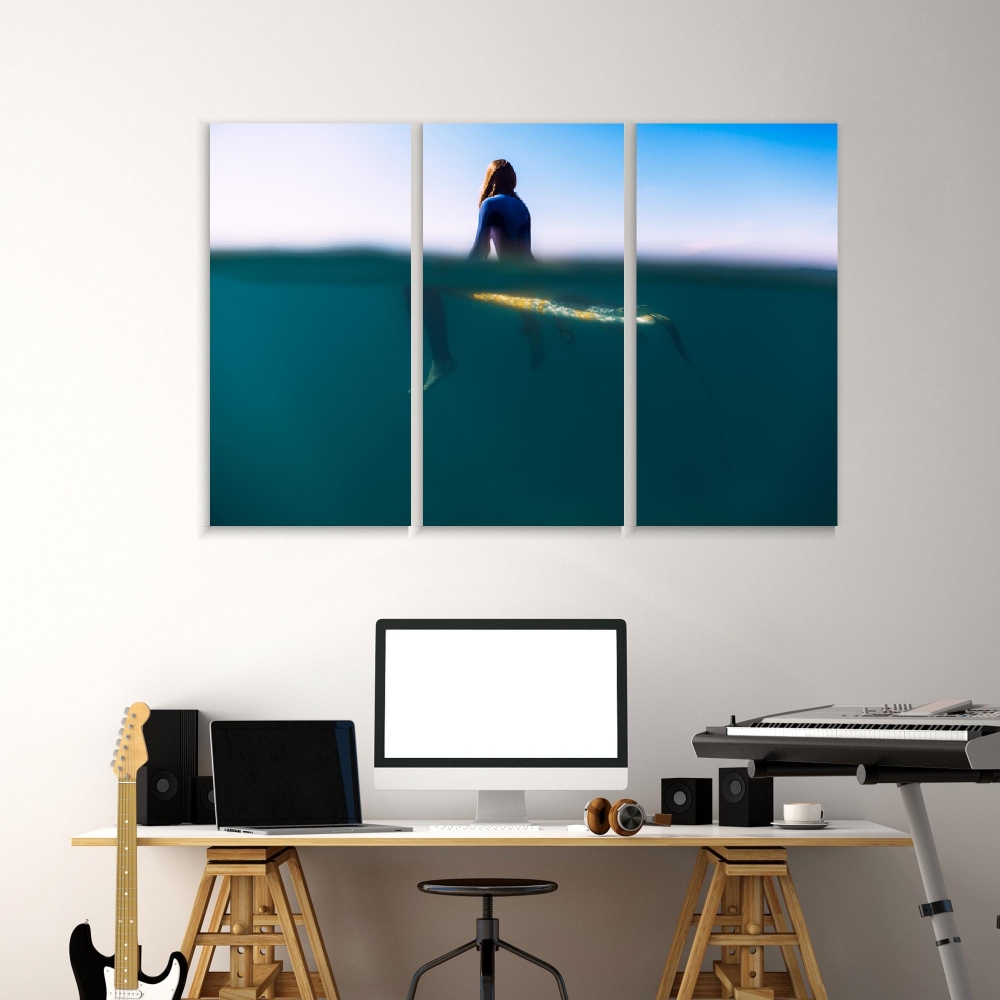 

Картина на холсте Модульные Модульная картина Surfer Is Sitting On Surfboard In Ocean 3 картины 40х80 см.