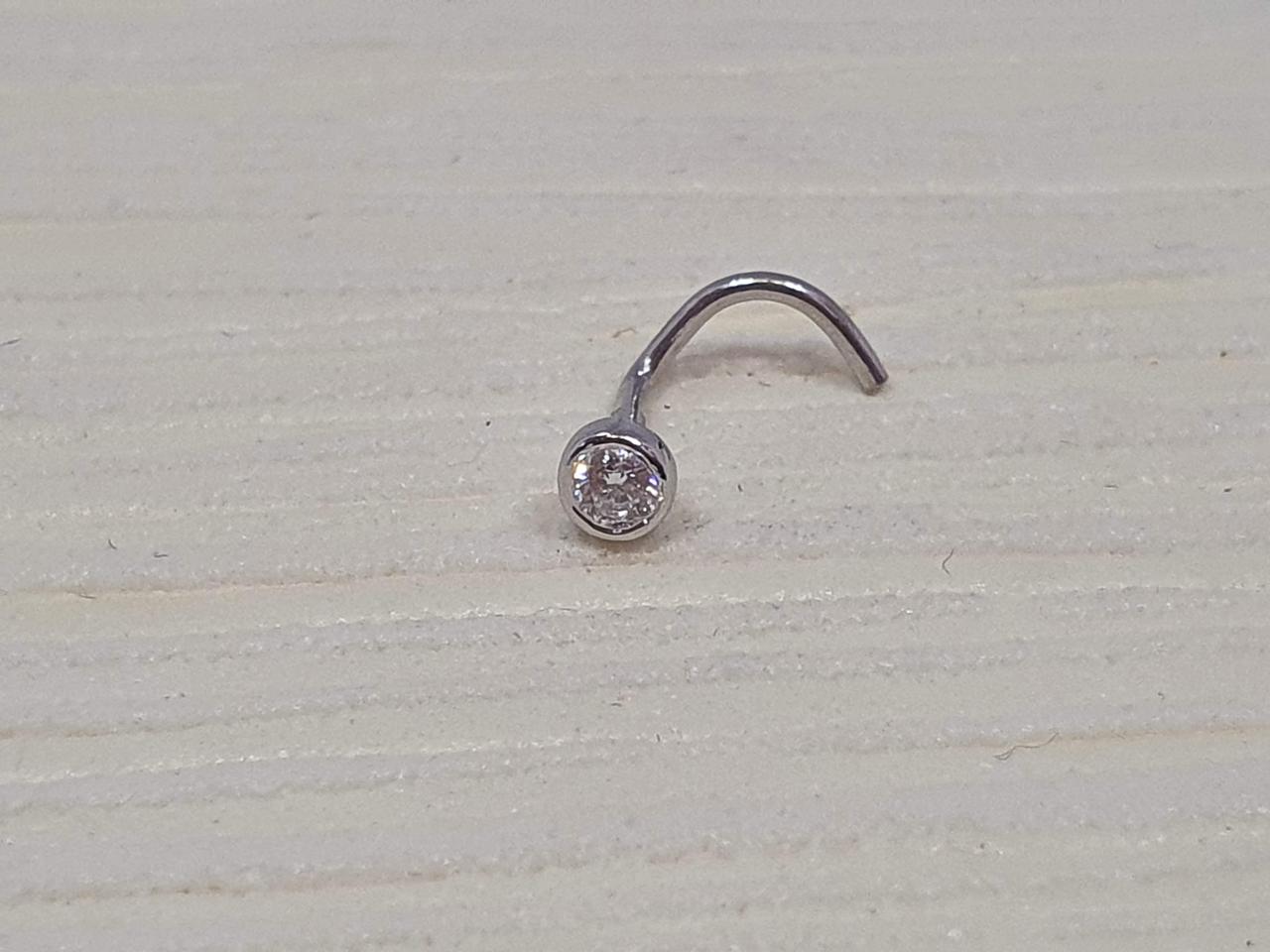 

Серебряная серьга-пирсинг в нос. 25001Р