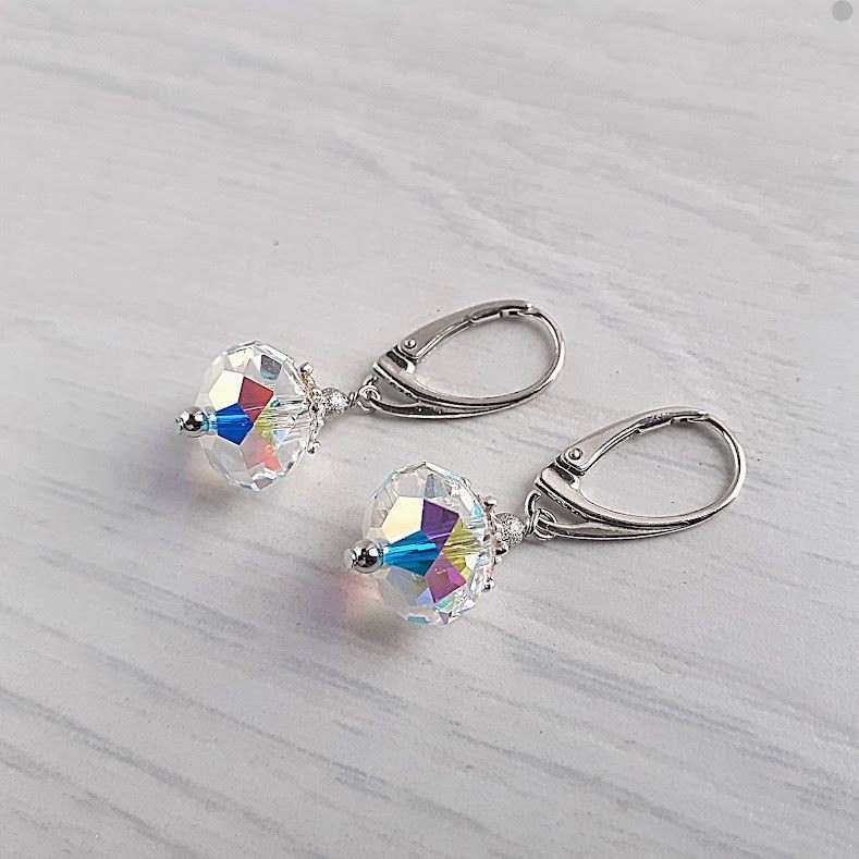 

Серьги Hand Made с бусинами-бриолетами Сваровски