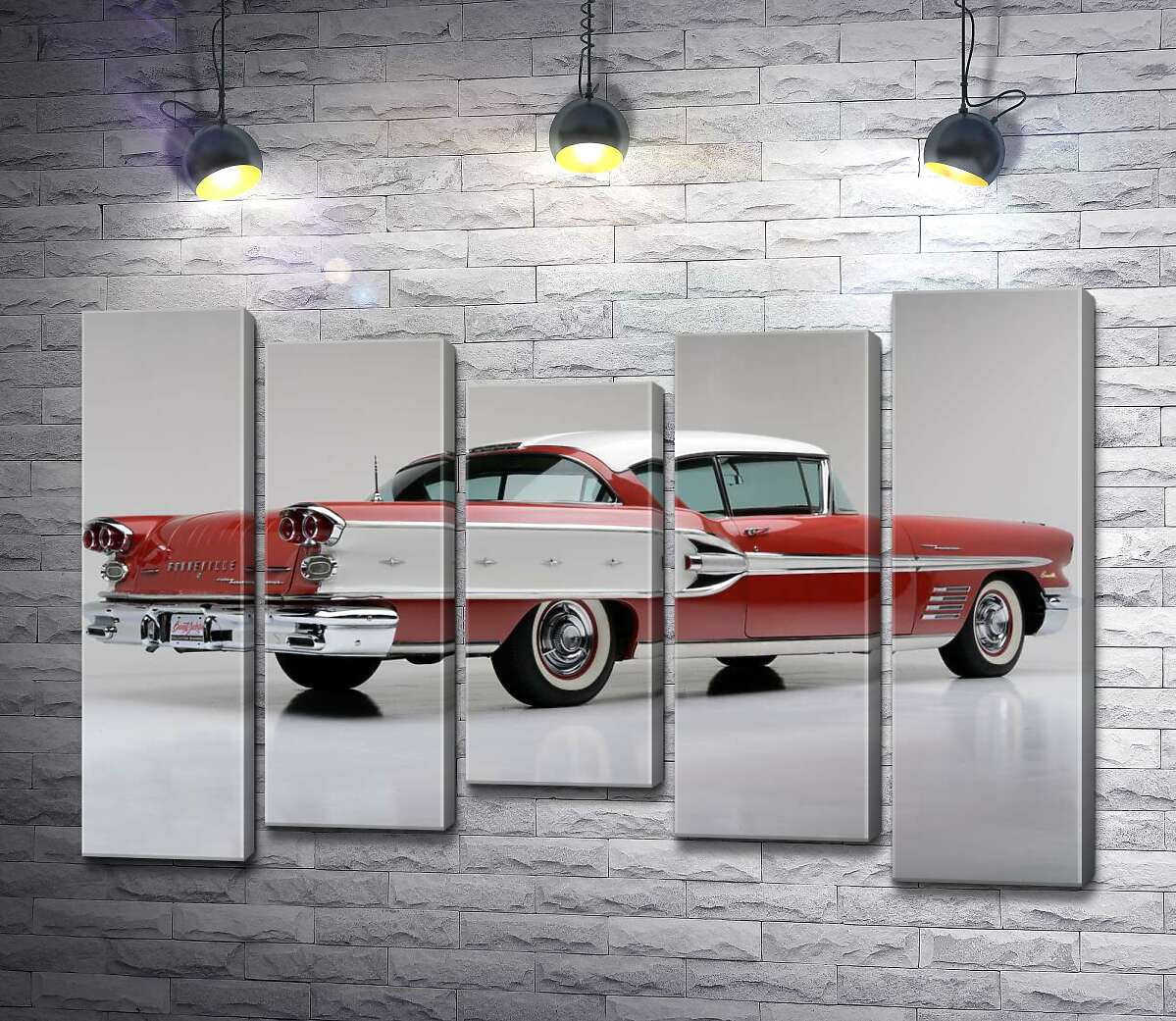 

Модульная картина ArtPoster Вишнево-белый автомобиль Pontiac Bonneville 1958 года 130x88 см Модуль №28