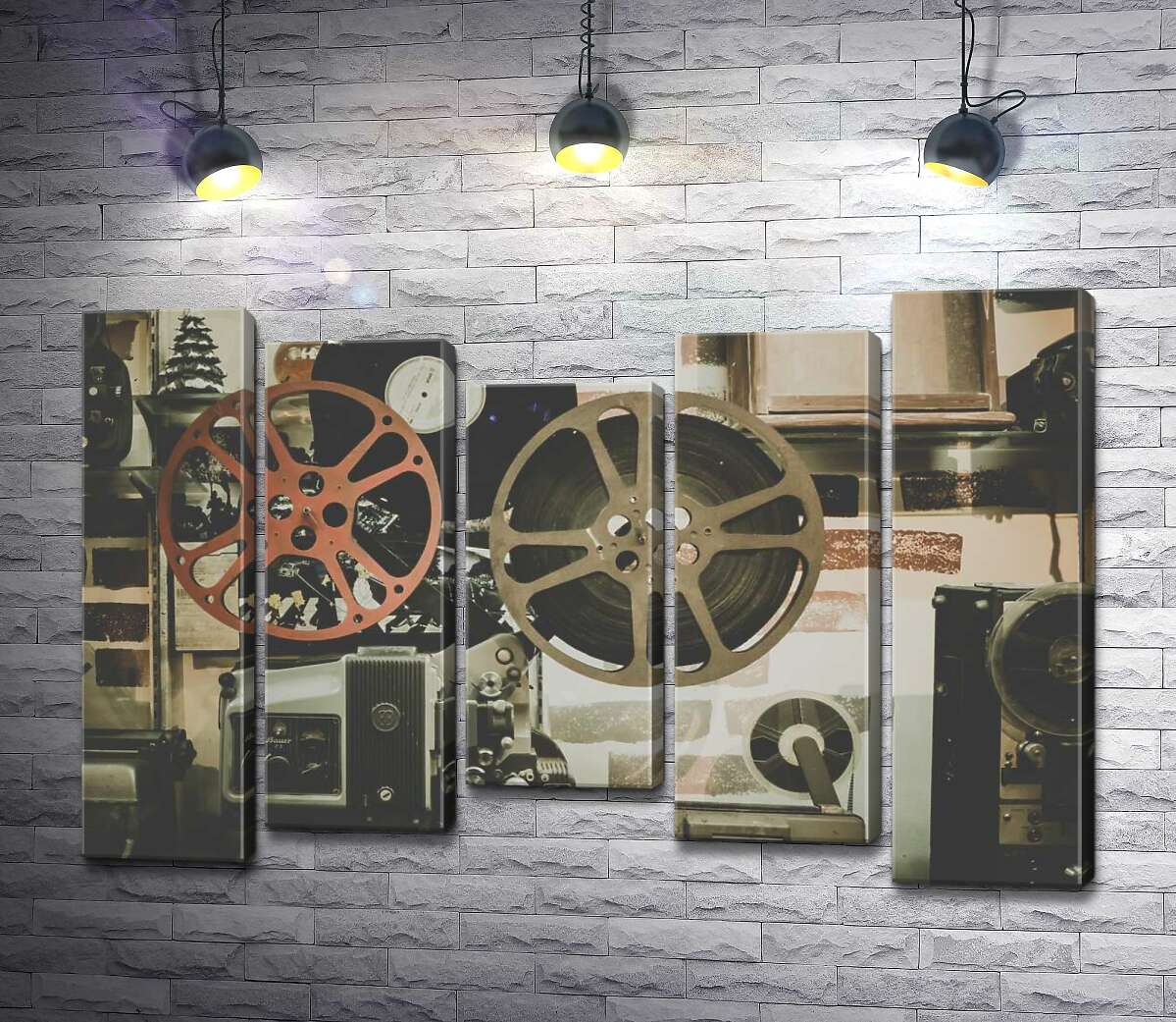 

Модульная картина ArtPoster Бобина накручивает фильм через проектор 130x88 см Модуль №28