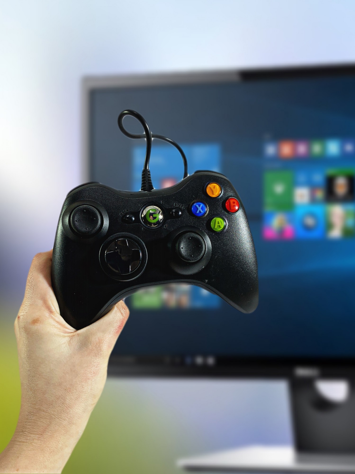 

Компьютерный проводной USB джойстик HI-SPEED U360 контроллер в стиле XBOX