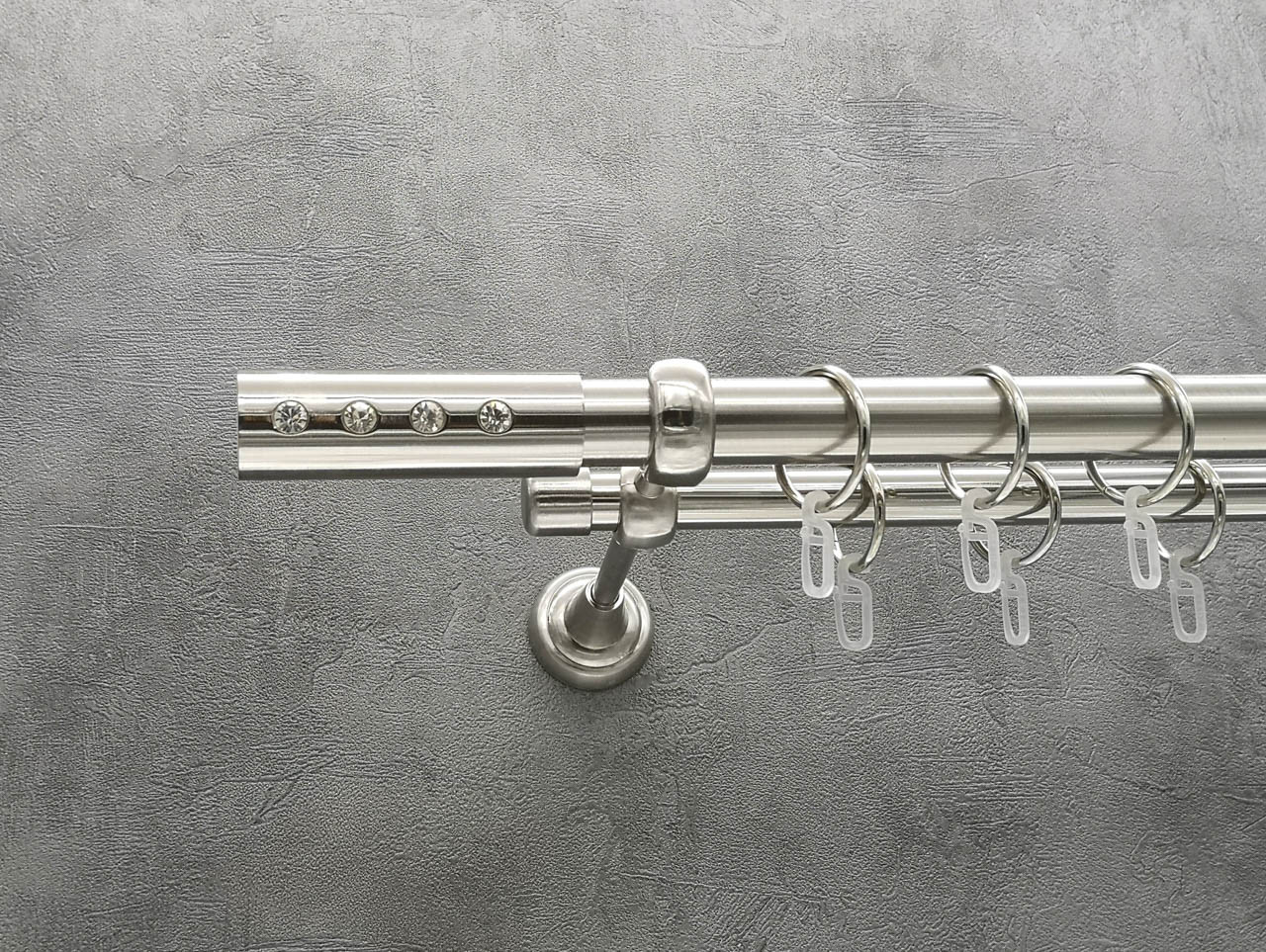 

Карниз Quadrum Алюр 320 см двойной Сталь открытый 25/19 мм гладкая (кольца с крючками)