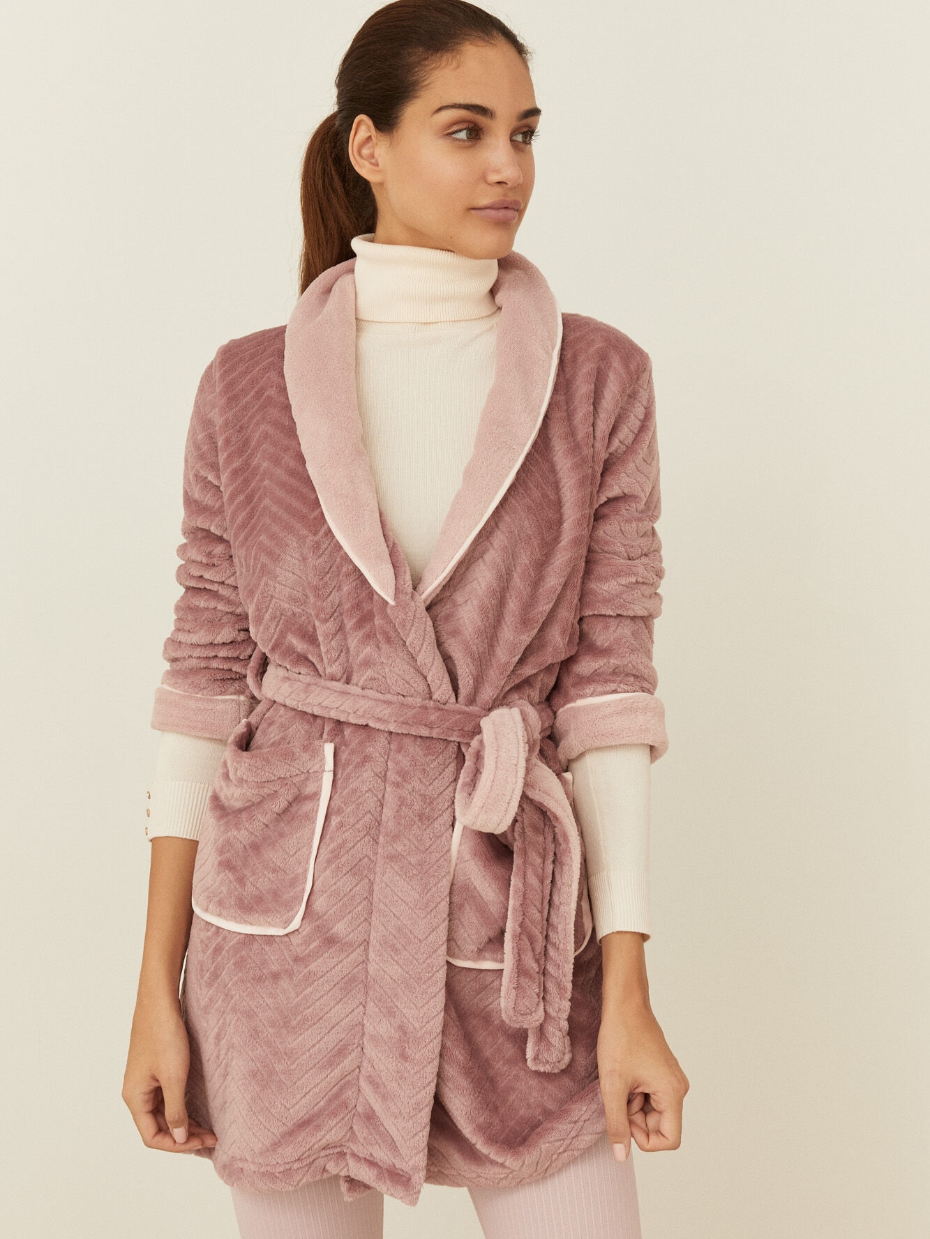 

Халат Women'Secret 4352429-71, Халат Women'Secret 4352429-71 L
