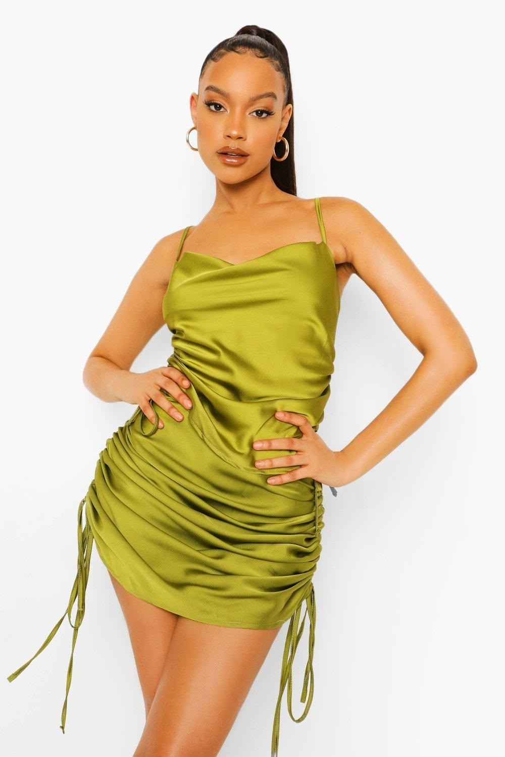 

Юбка Boohoo  хаки 8527123003894, Юбка Boohoo 36 хаки 8527123003894