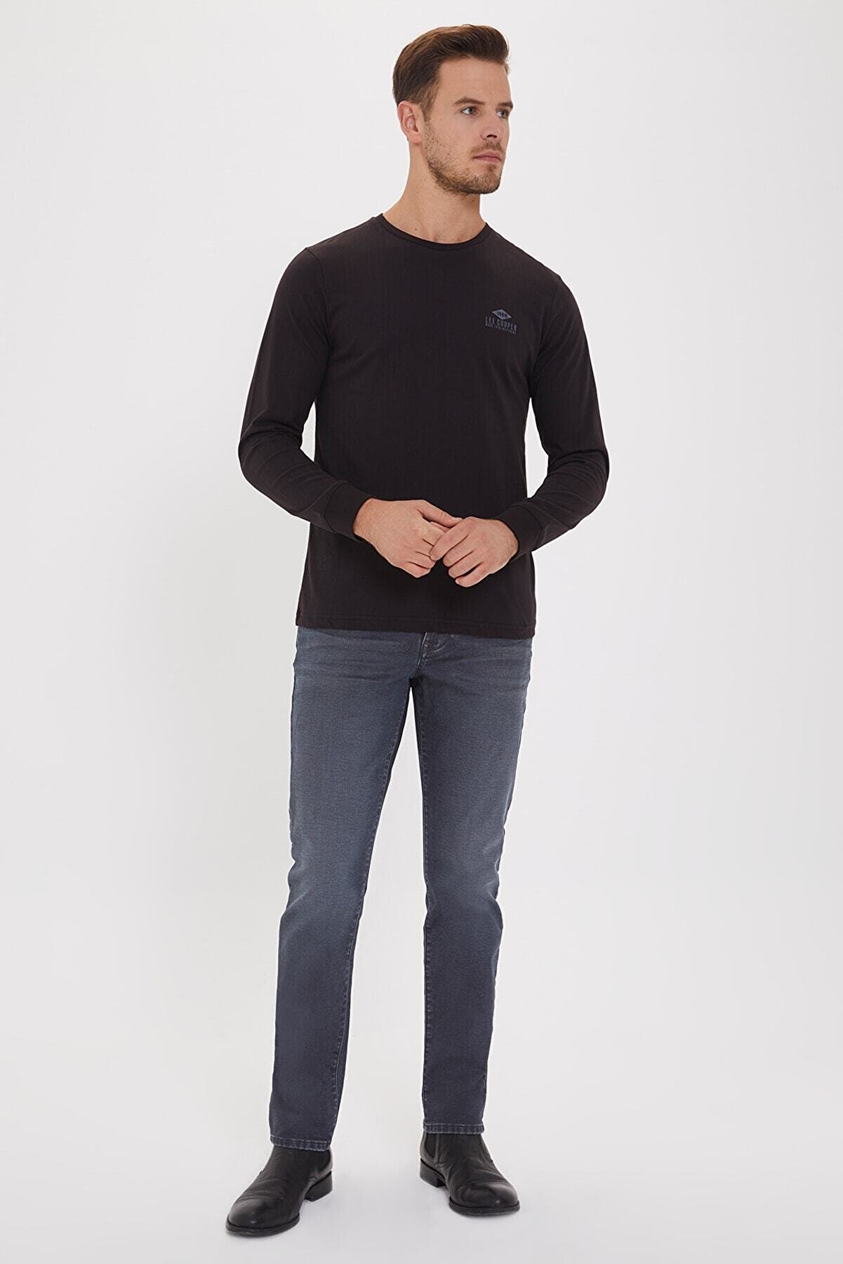 

Свитшот мужской Lee Cooper Черный  (201 LCM 241083 8101, Свитшот мужской Lee Cooper Черный S (201 LCM 241083 8101)