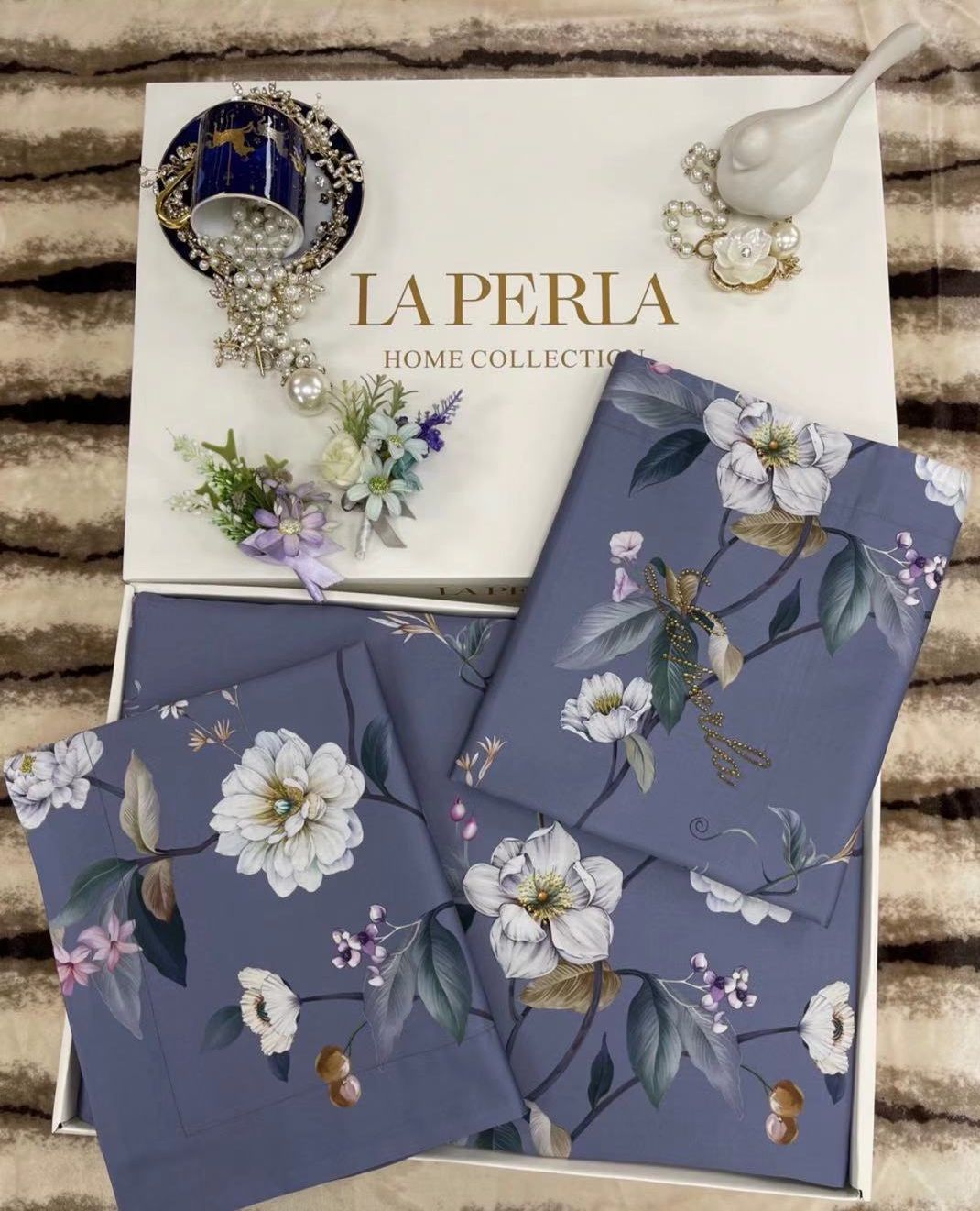 

Постельные наборы LA PERLA 150*210 150_210_223LA PERLA