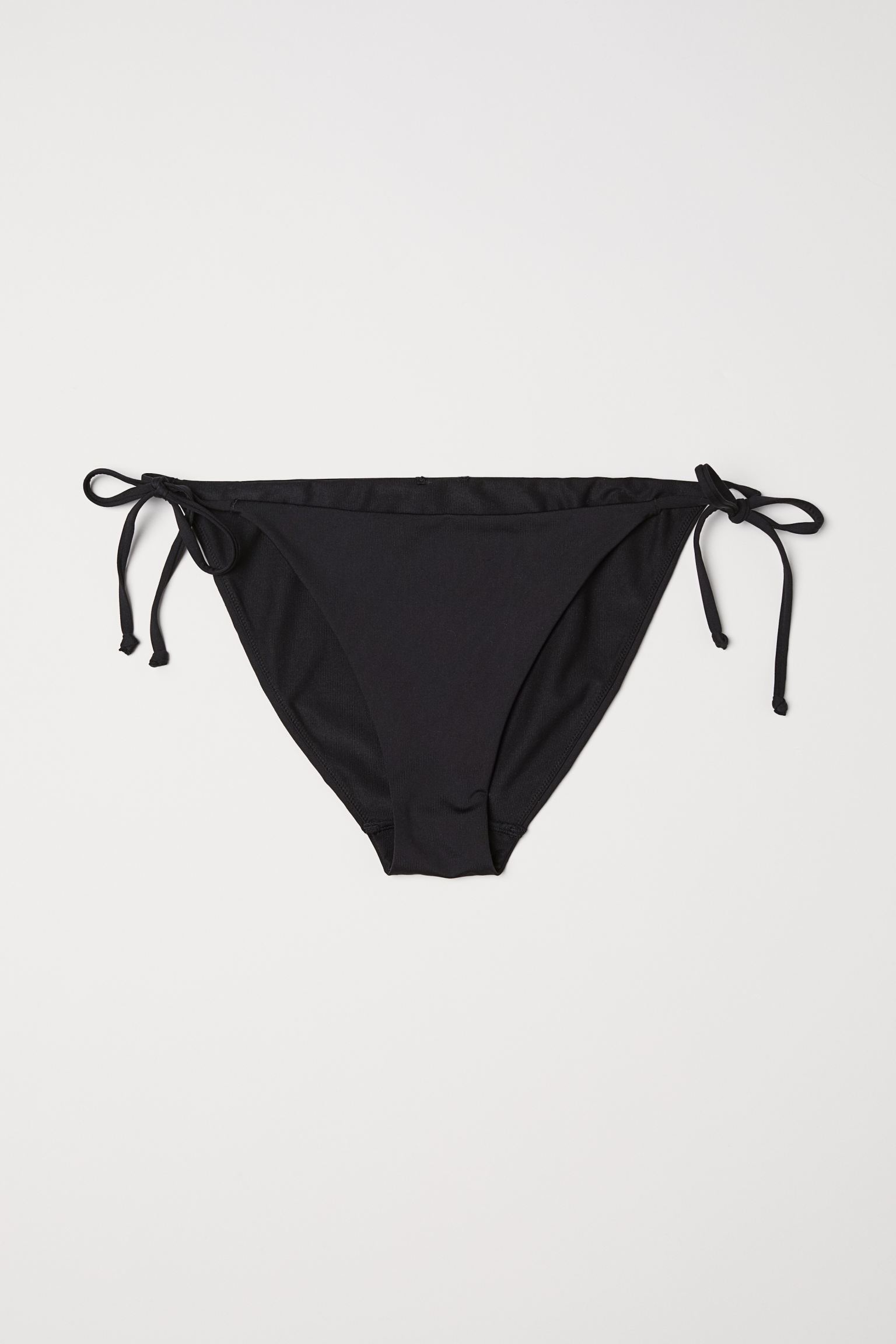 

Купальные трусики H&M  черный 26075661402, Купальные трусики H&M 42 черный 26075661402