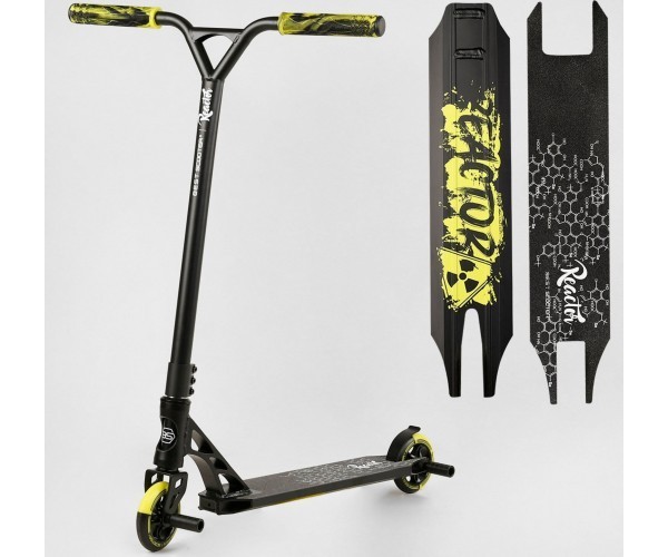

Самокат трюковый RC-22211 Best Scooter "Reactor" HIC-система, ПЕГИ, алюминиевый диск и дека, колёса PU, d=110мм, ширина руля 55 см