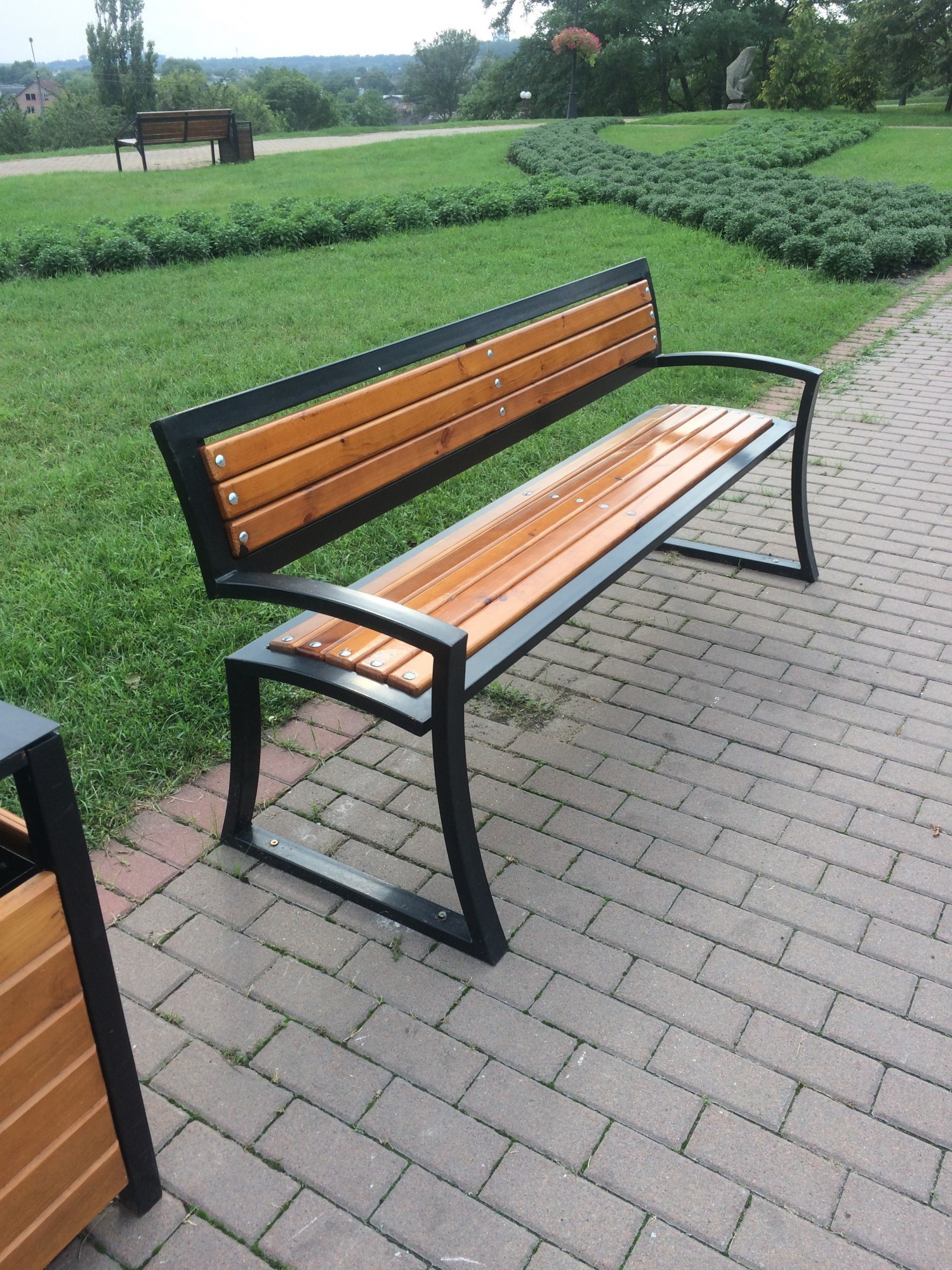 

Садовая парковая лавка "Челси" 1800Х800Х550 мм Черная Сосна