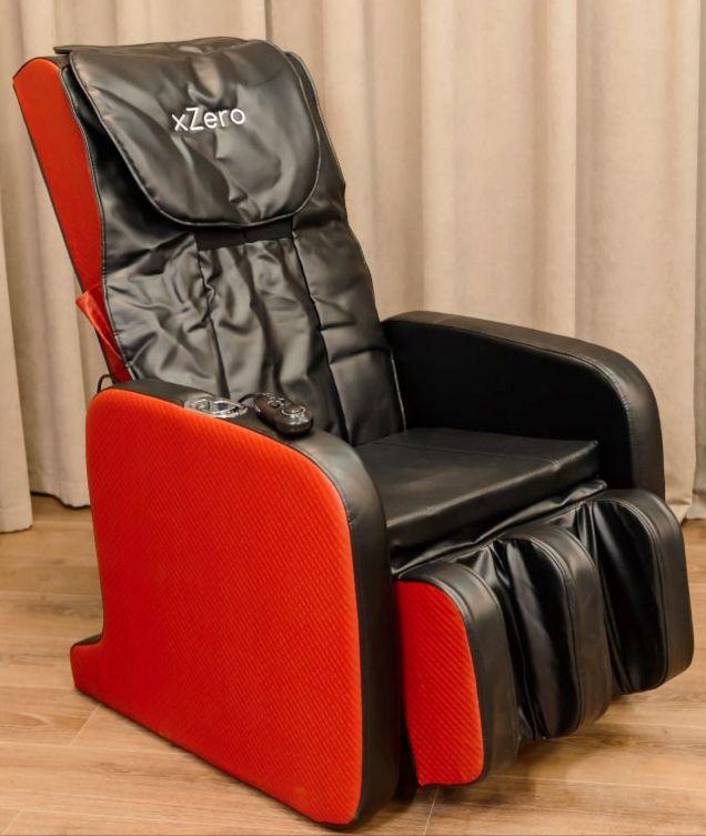 

Массажное кресло xZero EZ3 Black+Red