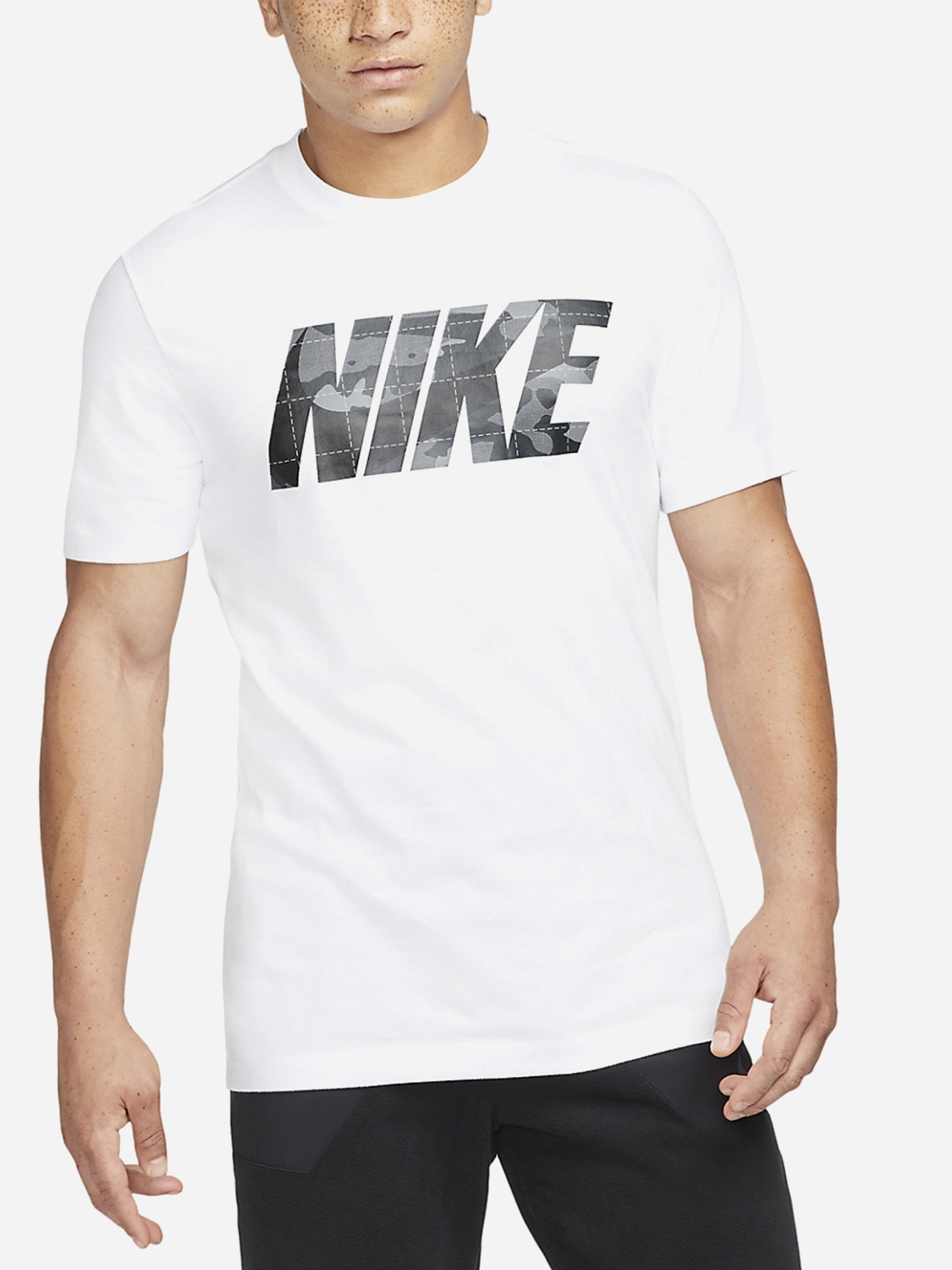 

Футболка Nike M Nk Df Tee Camo Gfx DM5669-100, Футболка Nike M Nk Df Tee Camo Gfx DM5669-100 2XL