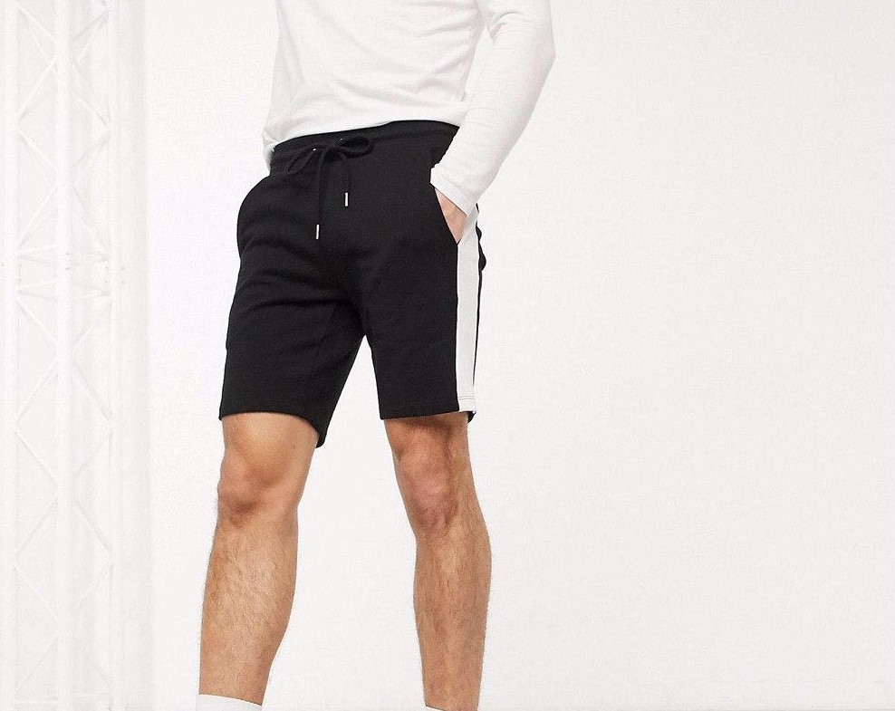 

Шорты DNK MAFIA Stripe M Black and White 01-0202