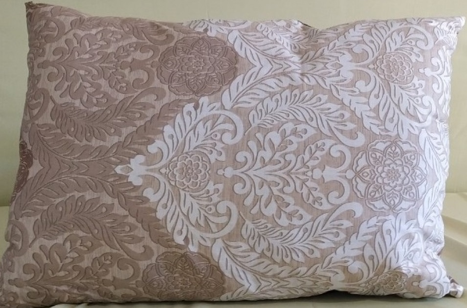 

Подушка Орнамент Vital-Textile Холлофайбер БЯЗЬ GOLD 50X70