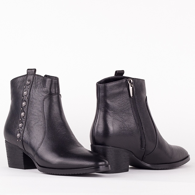 

Женские ботинки деми Fabio Monelli 146521 Черный р.40 (25 см.)