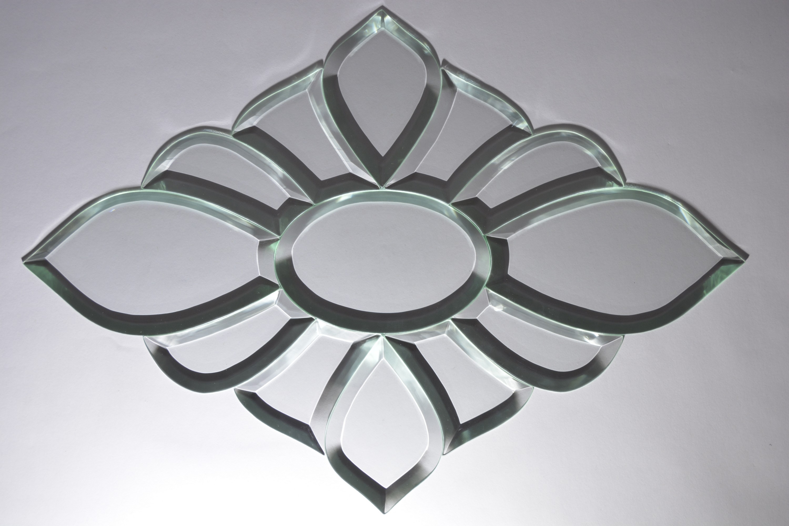 

Бевелсы Decra Led DB 168 356*509 мм