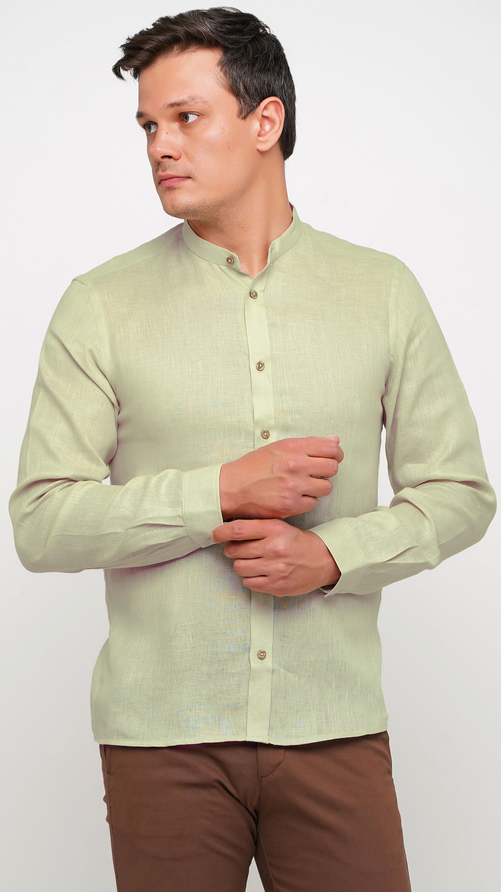 

Рубашка Garrt Green Linen L Оливковая