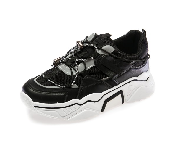 

Кроссовки Fashion 66-1(36-41) черные 39