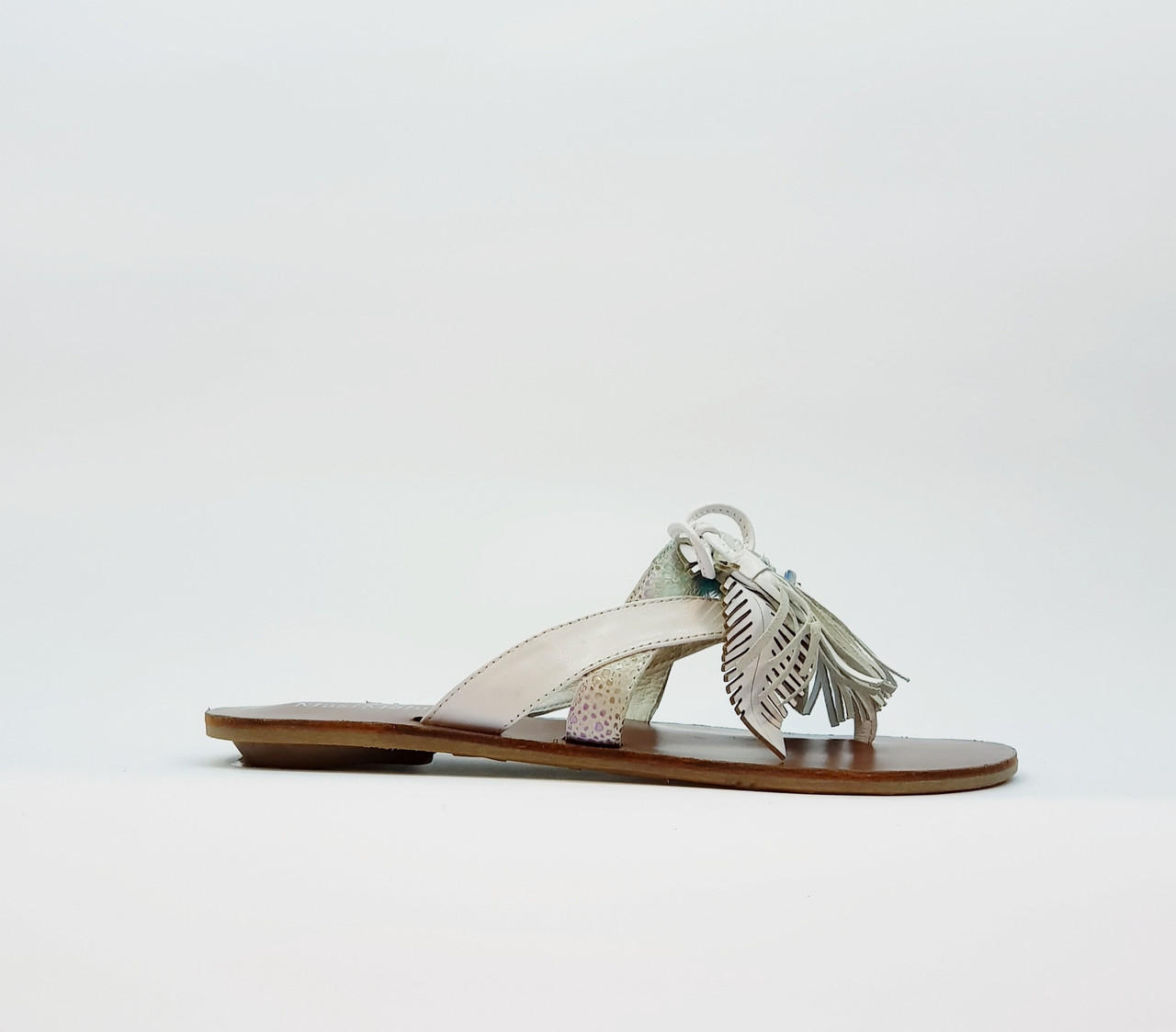 

Шлепанцы женские летние белые натуральная кожа плоской подошве 39, Malu, 124-8к