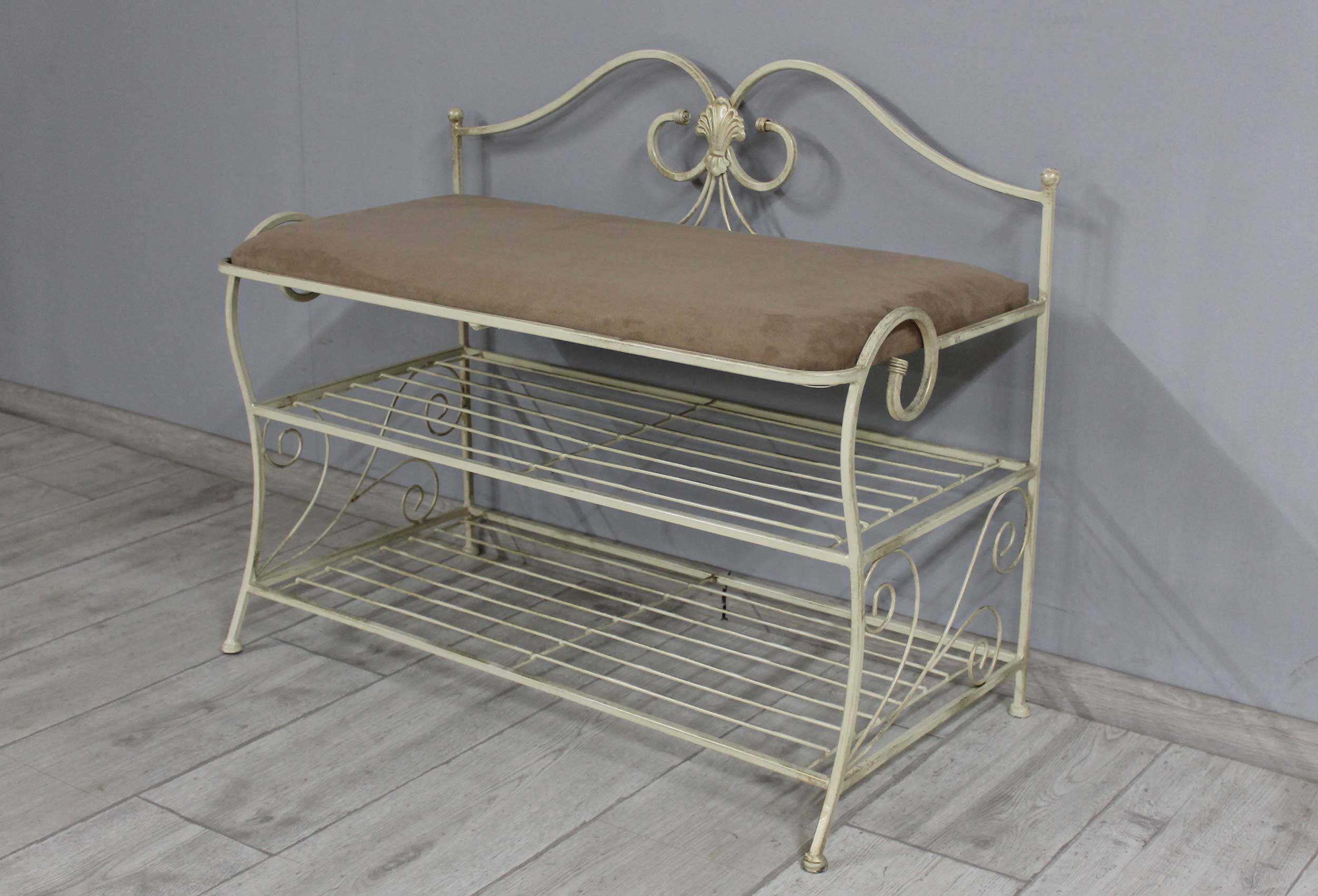 

Банкетка кованая для прихожей, коридора, гостинной или террасы SVL Тим большая, светло-коричневый замш, каркас бежевое золото 0477-07