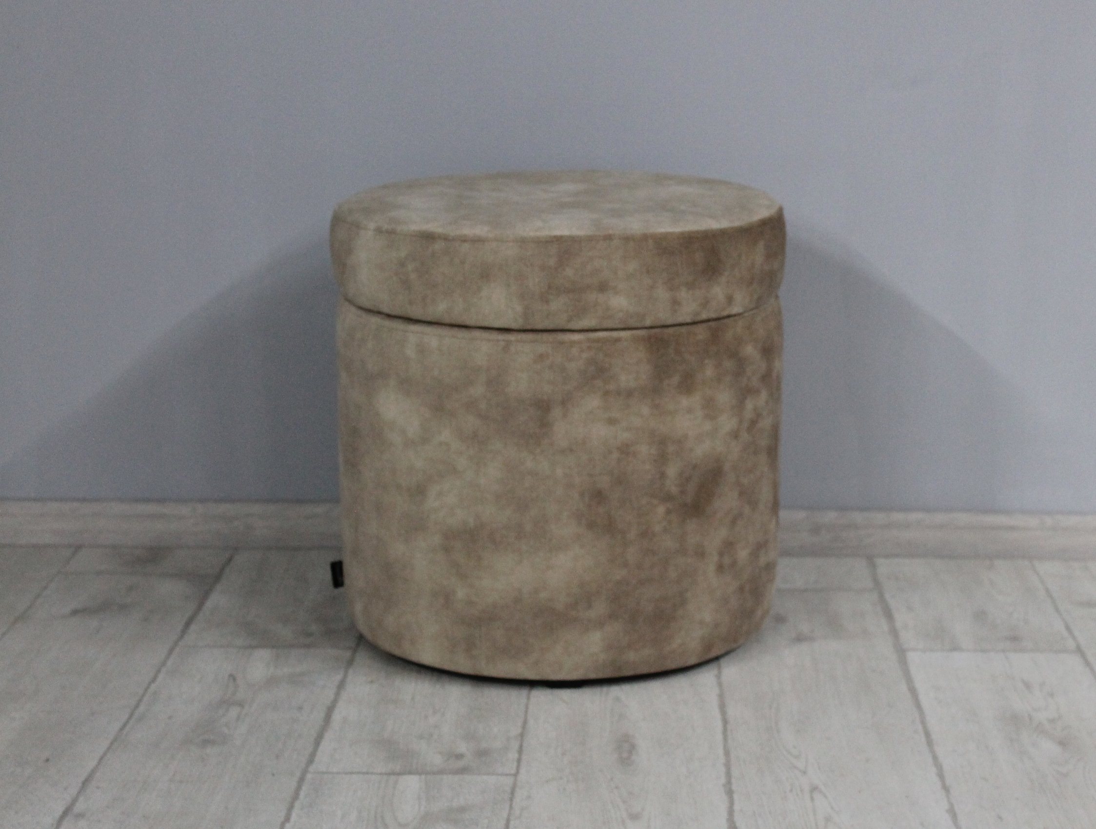 

Пуфик в коридор, прихожую или гостинную SVL Рондо, с ящиком, велюр бежевый 0117-05