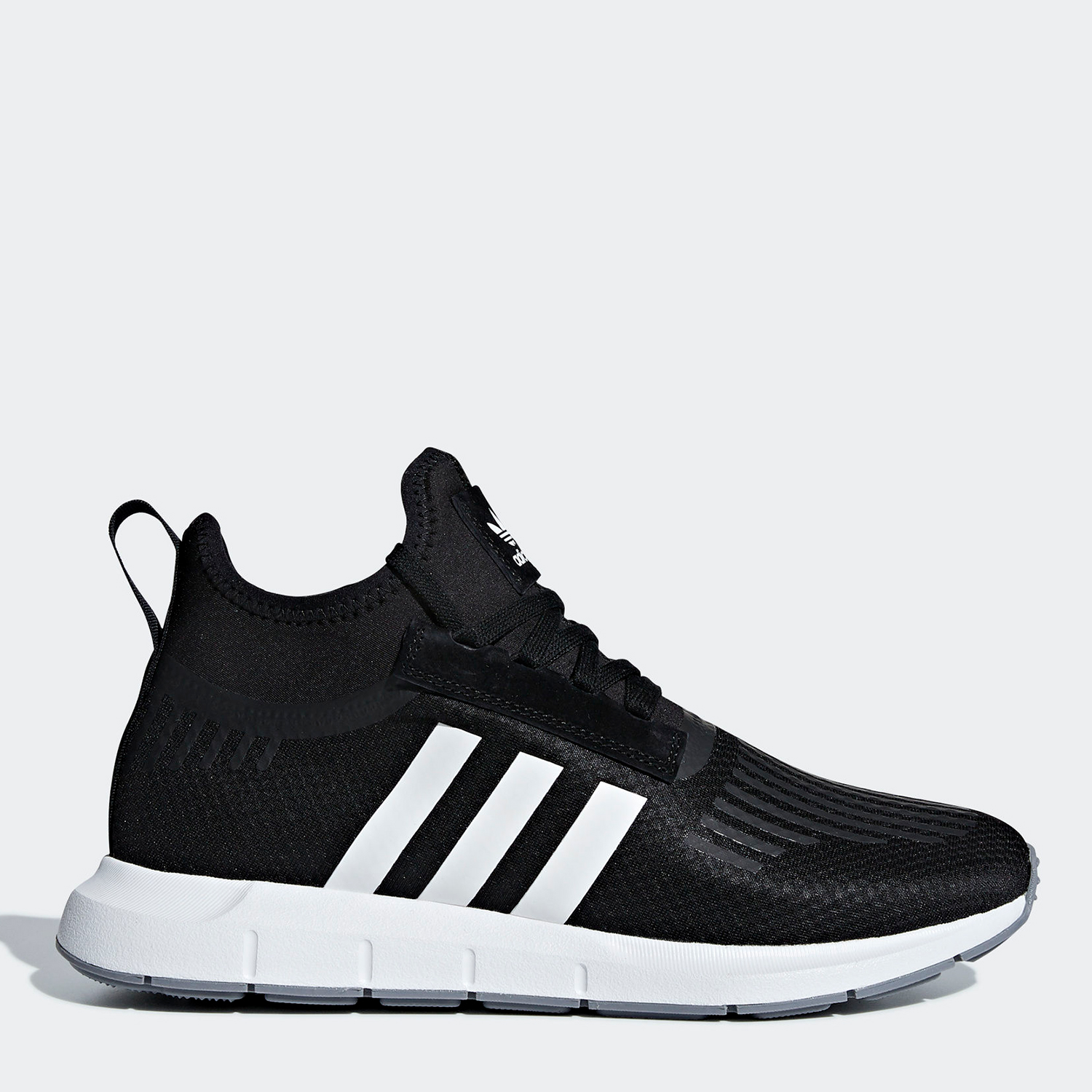 

Кроссовки Adidas Originals Swift Run Barrier B37701 42.5 (8.5UK) 27 см Cblack/Ftwwht/Grey