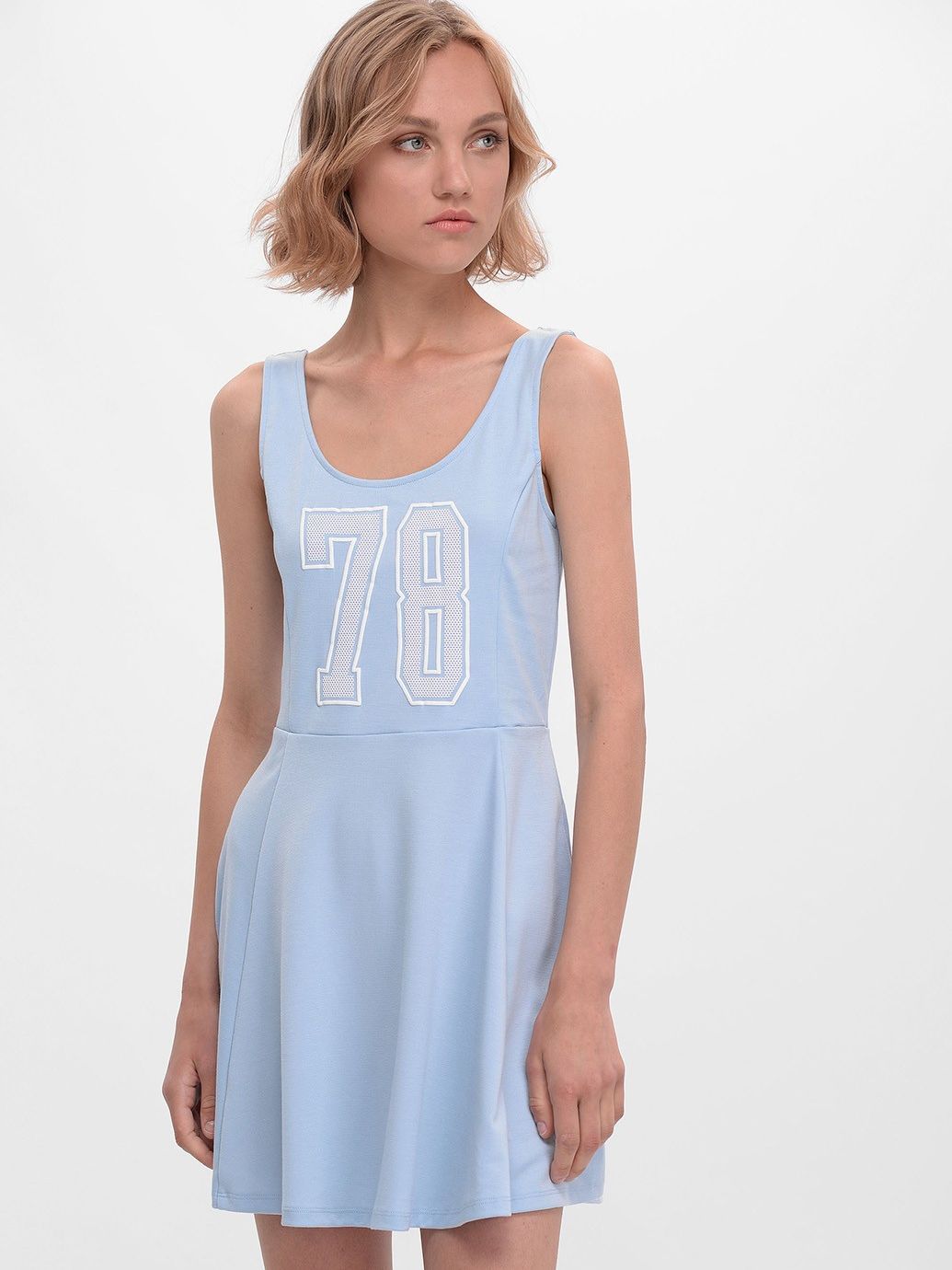 

Платье H&M 467302b49  Голубое, Платье H&M 467302b49 32 Голубое