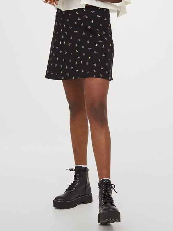 

Юбка H&M 967342b50  Черная, Юбка H&M 967342b50 32 Черная