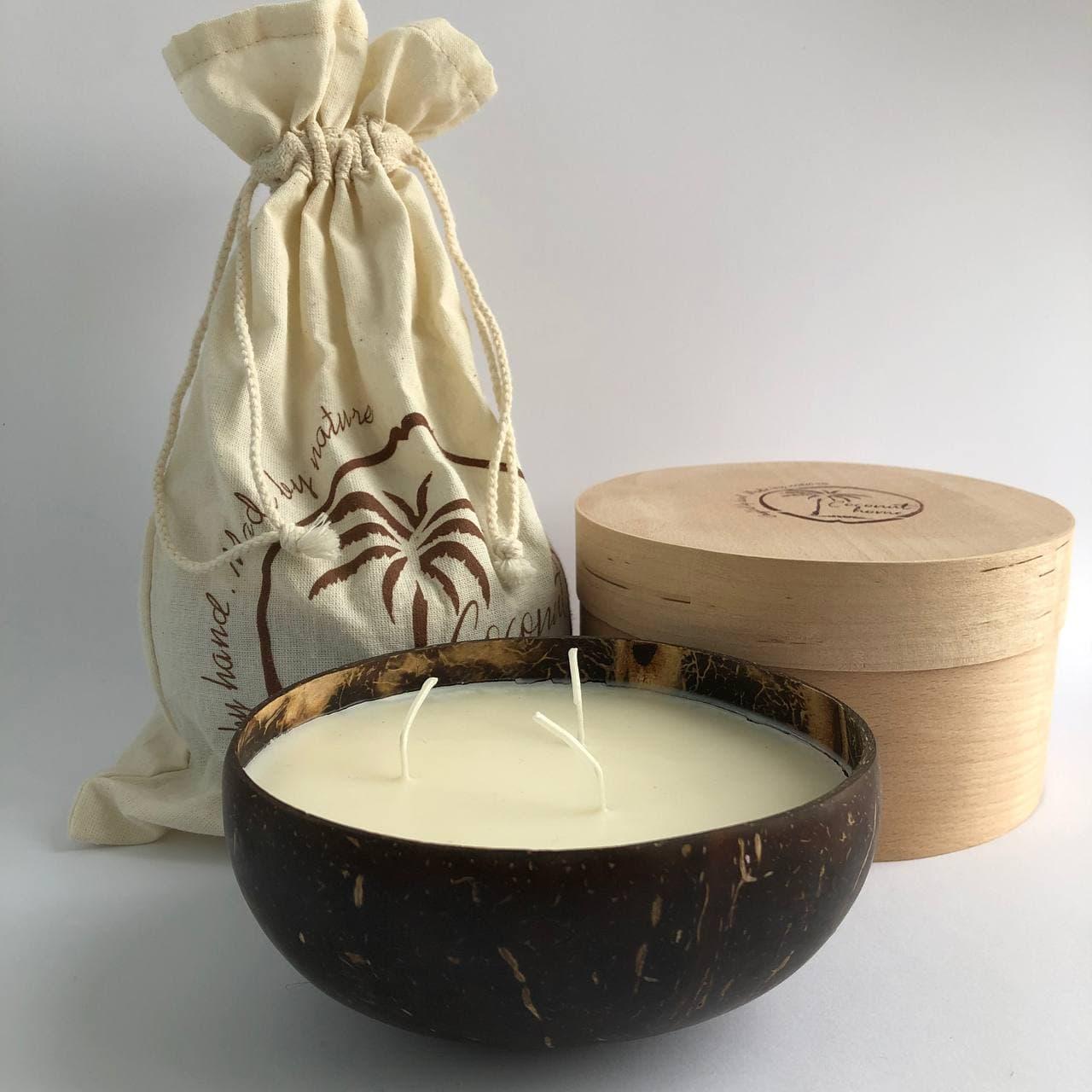 

Арома свеча декоративная в кокосе Peach Coconut Home в подарочной эко упаковке