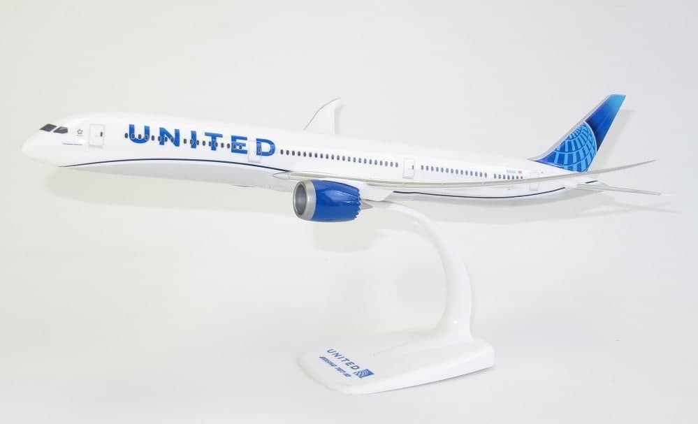 

Модель літака Boeing 787-10 Dreamliner United N12010