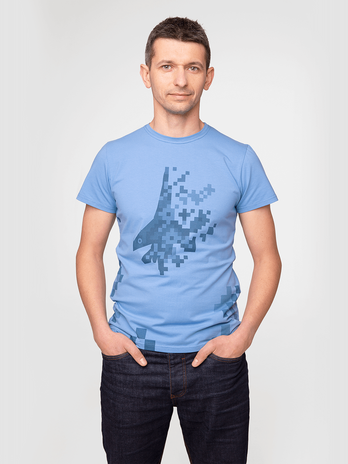 

чоловіча футболка - 831 БРИГАДА - блакитний, M