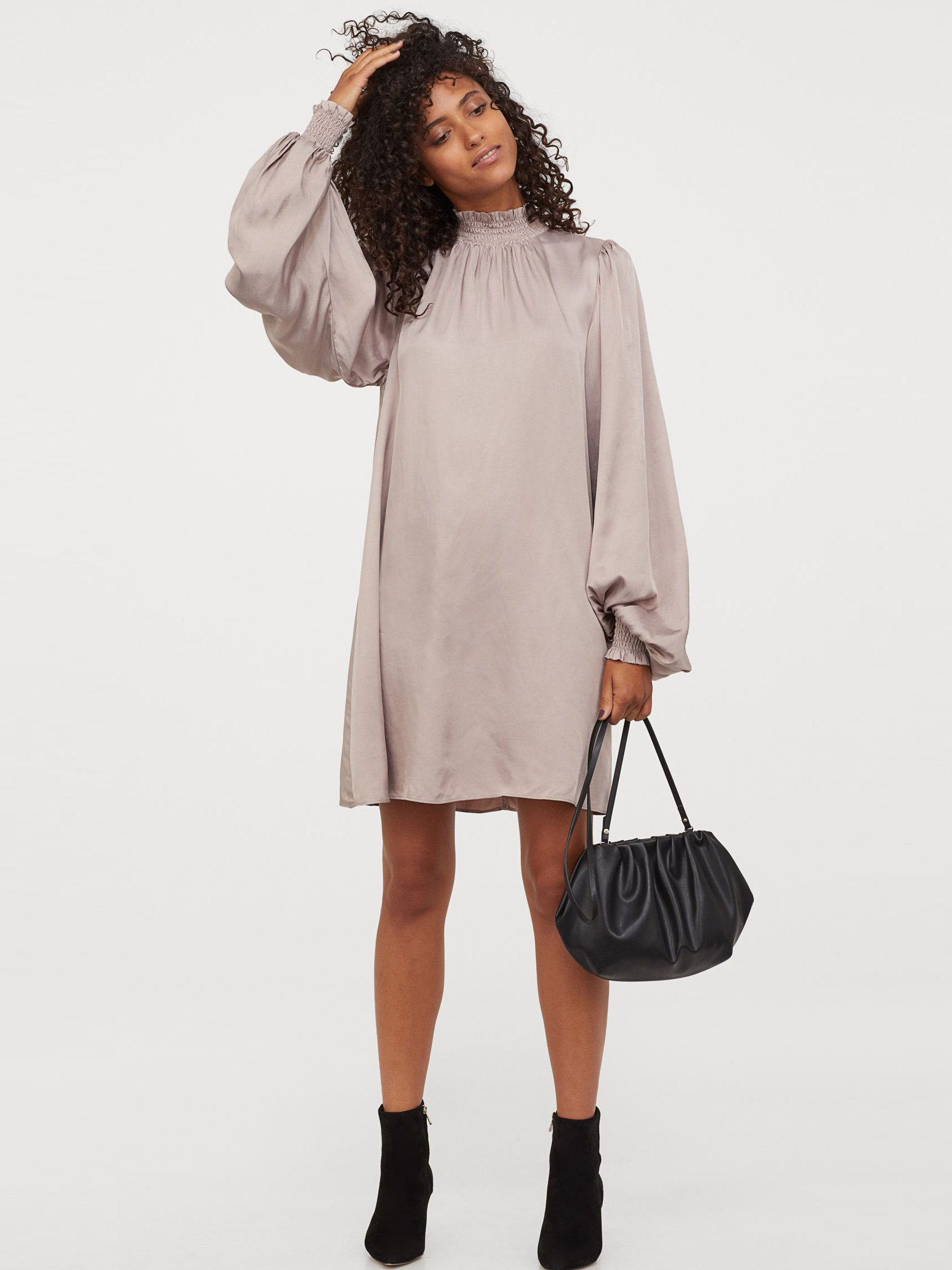 

Платье H&M 2712-9280972 38 Светло-бежевое