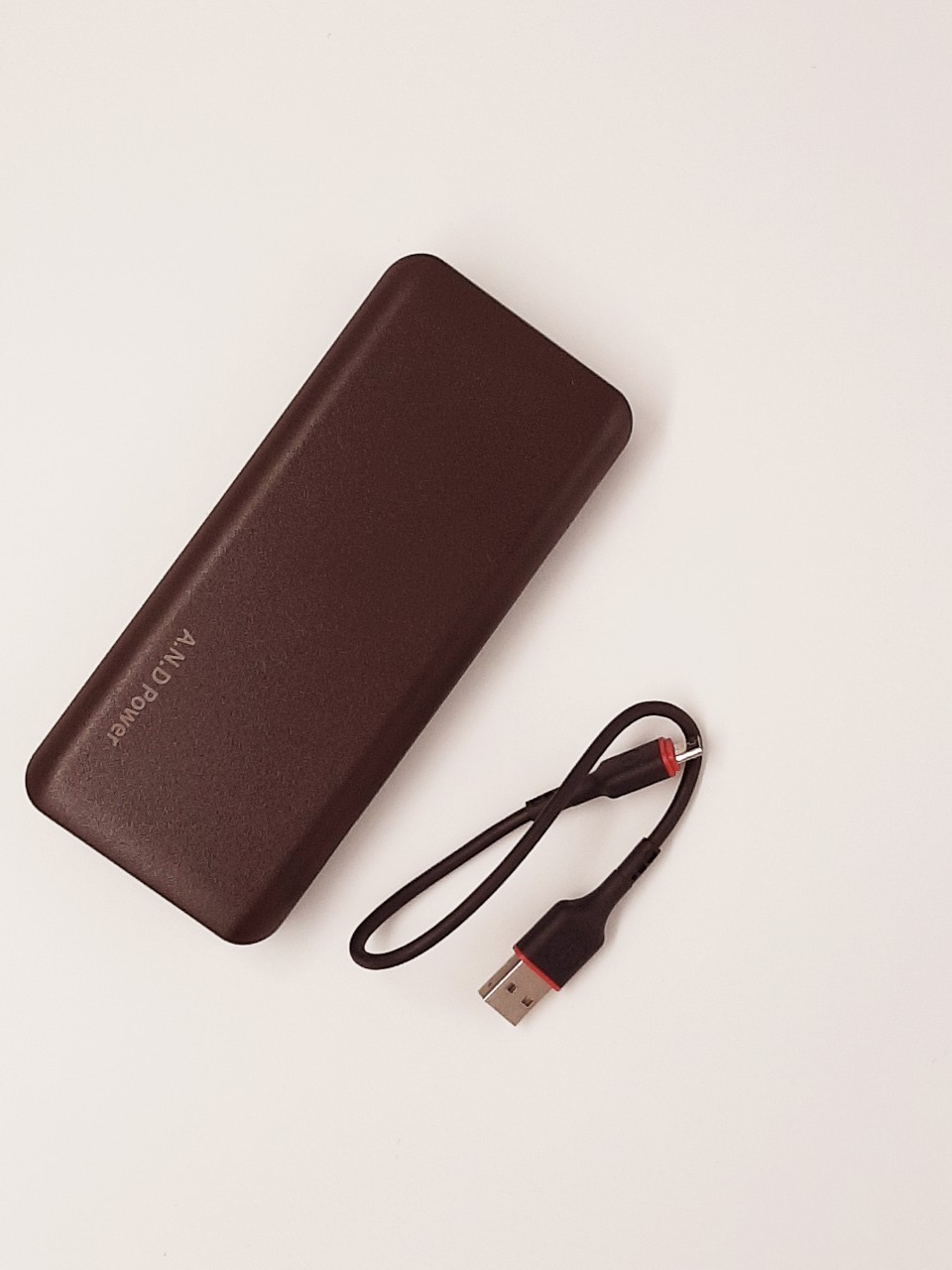 

УМБ A.N.D. U5 16000 mAh Коричневый