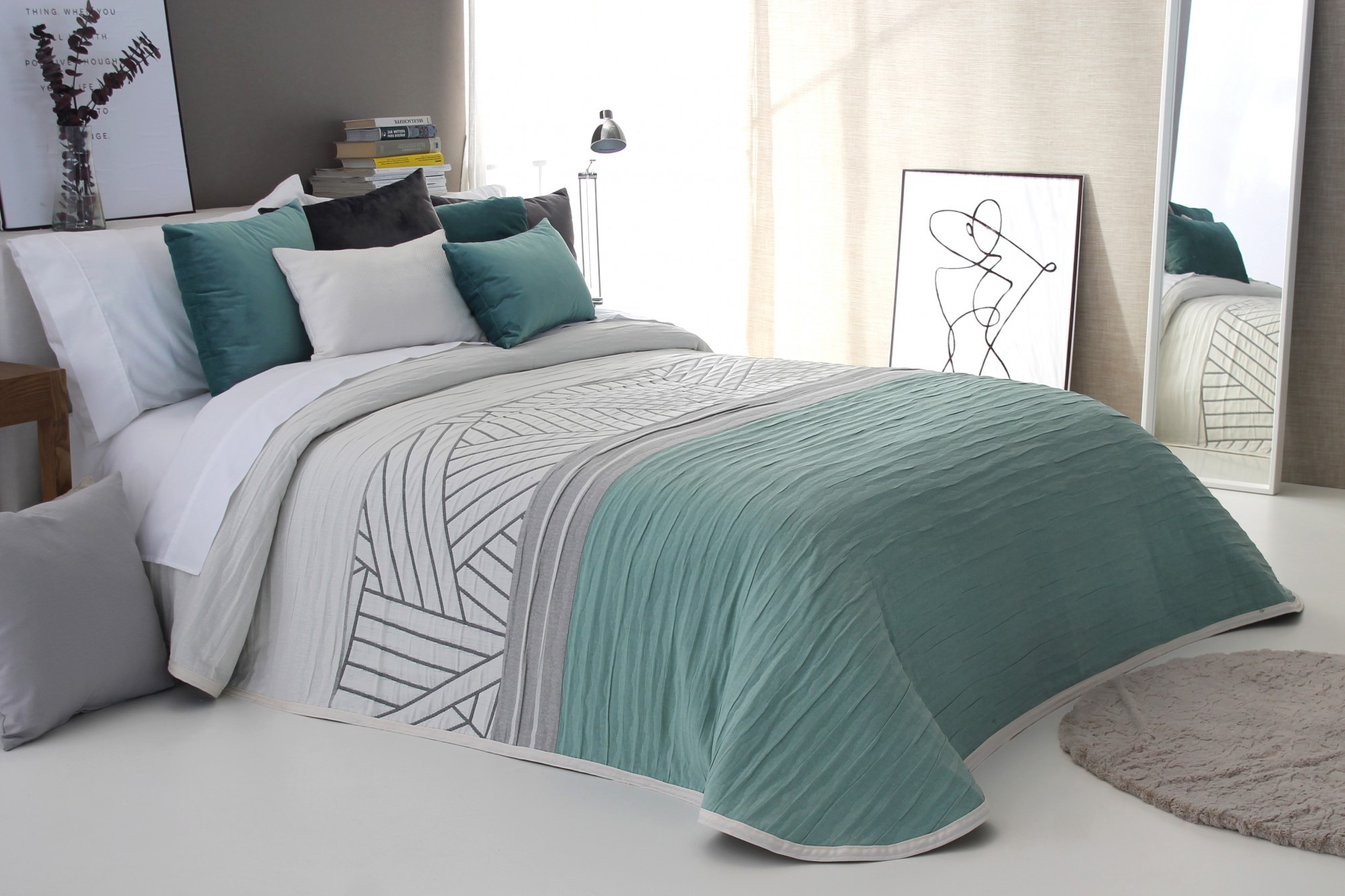 

Покрывало жаккардовое Reig Marti COACH c04 190x270 бирюзовое