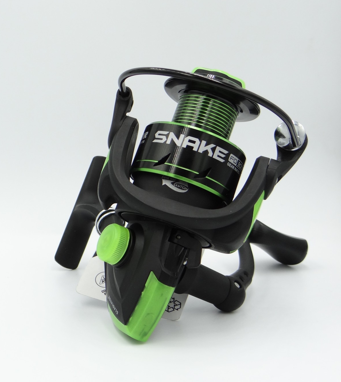 

Катушка Gladiator Snake 2000 5+1BB (SN-10-2000)