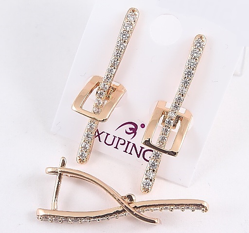

Серьги Xuping "Пряжки" 2900000132375