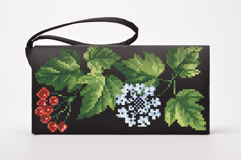 

Набір для вишивки нитками Барвиста Вишиванка заготовки пошитого клатча Цвіт калини (КЛ016лЧ1301i)