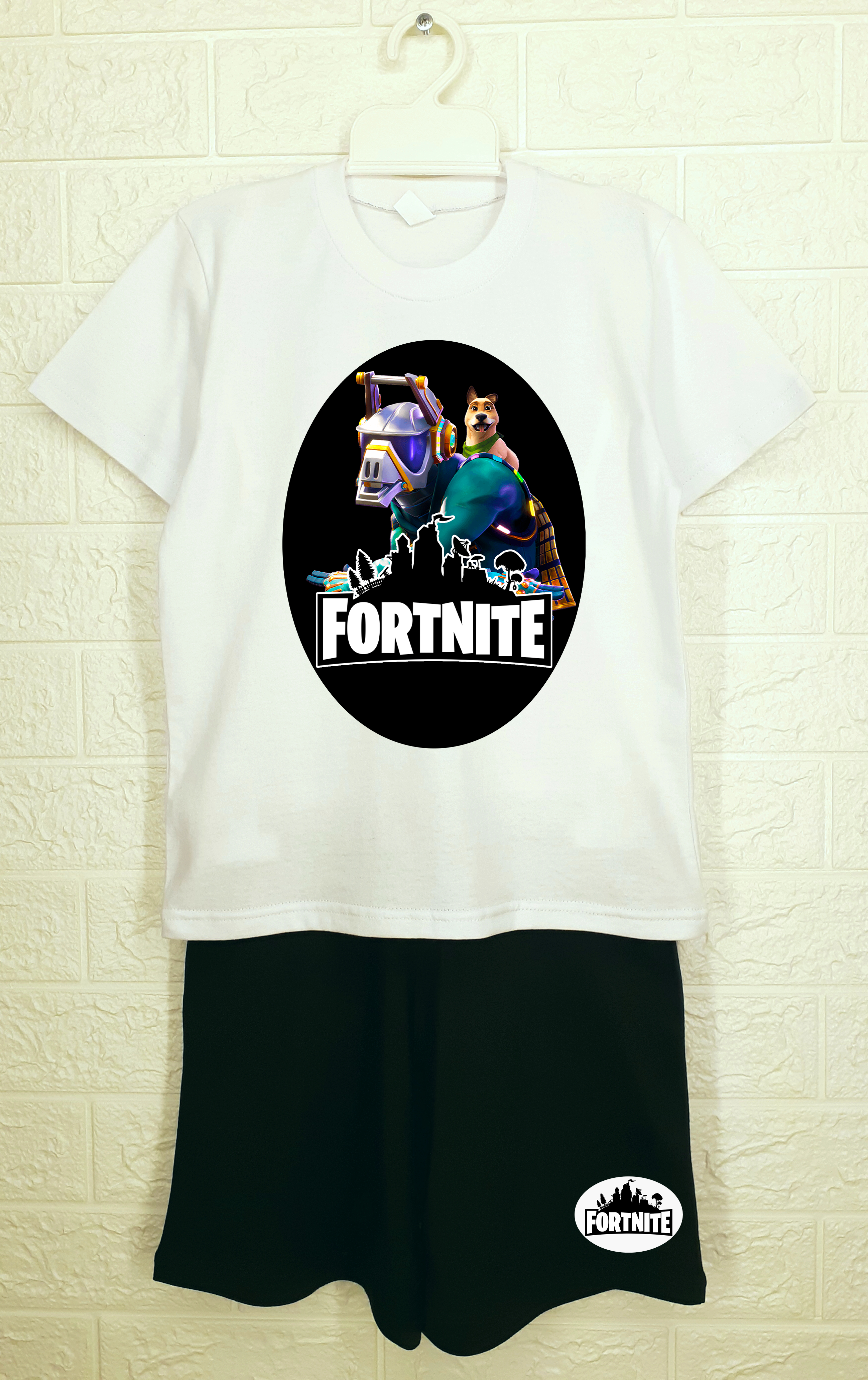 

Костюм ArtSvet Fortnite (DJ Yonder Эм Си Лама Фортнайт) 116 cм Белый ARTK3DJM116